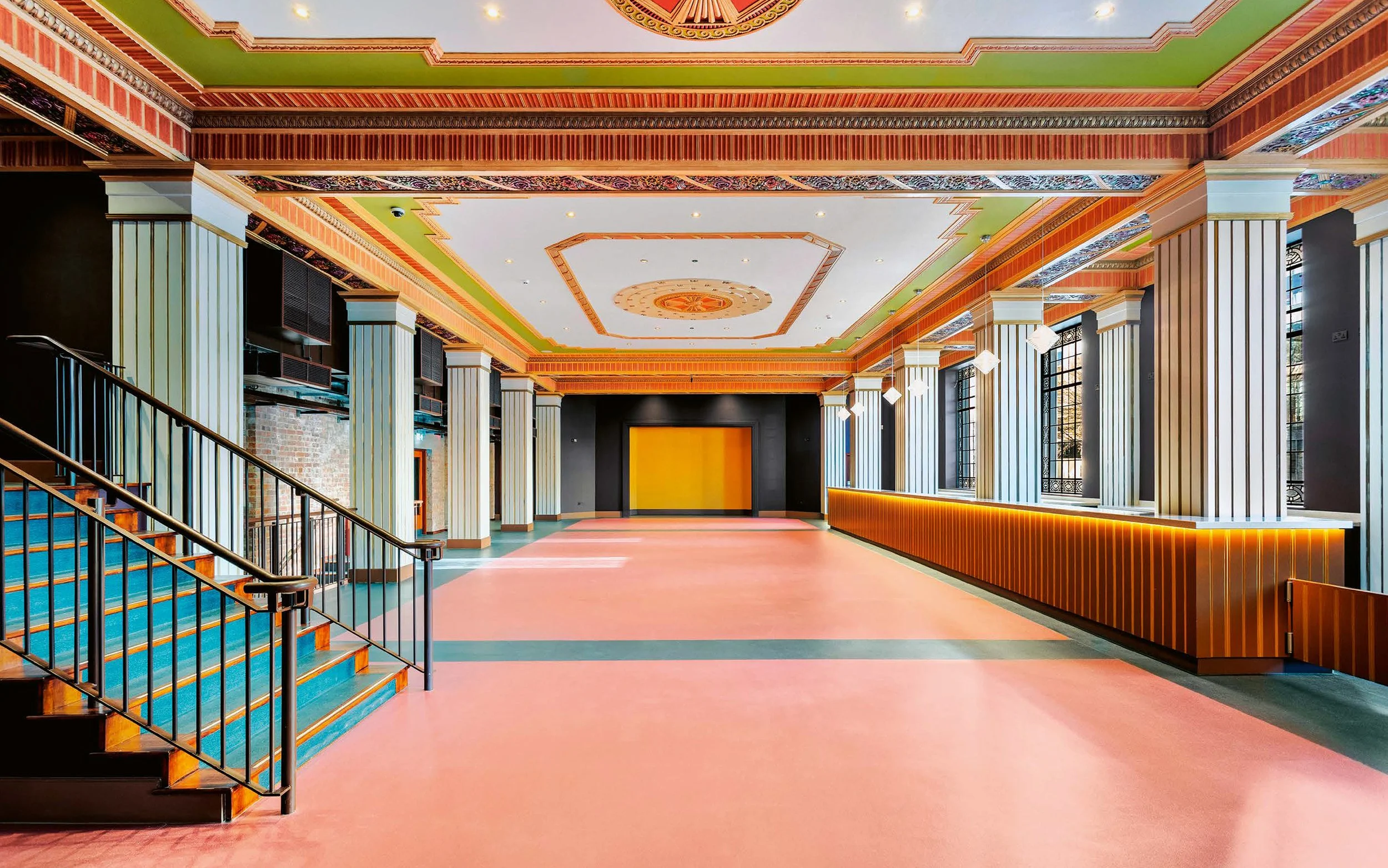 C20 2025-2 Bradford_032_32-33.jpg