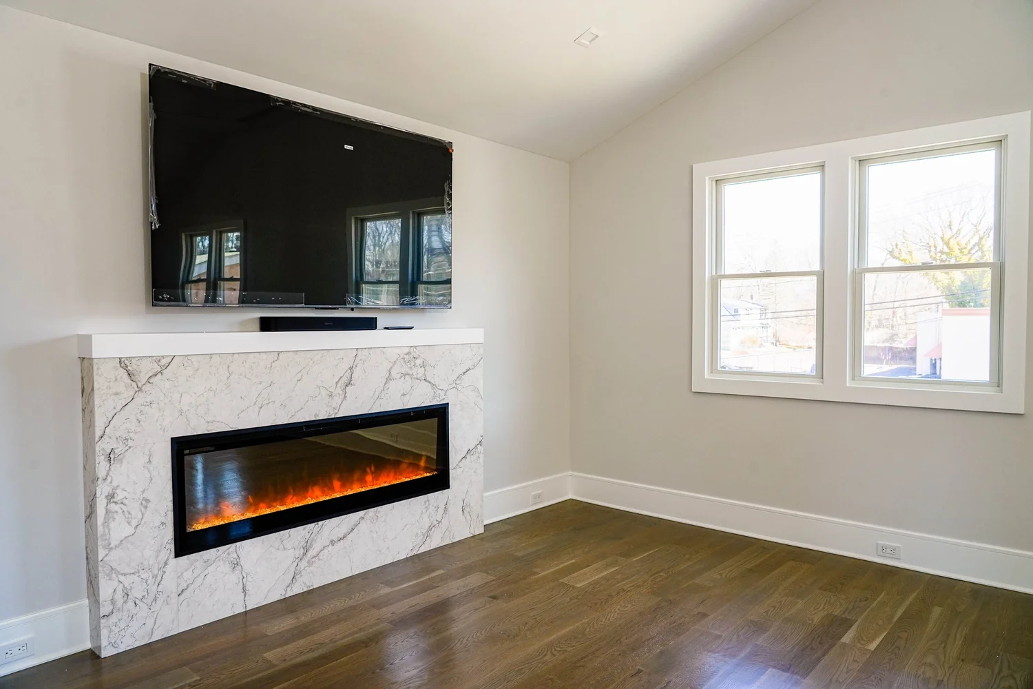 Marble Fireplace Surround — photograph 2