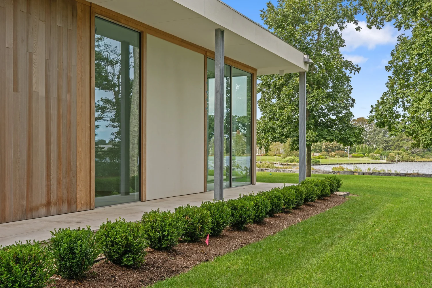 Exterior Cladding in Quogue — photograph 2