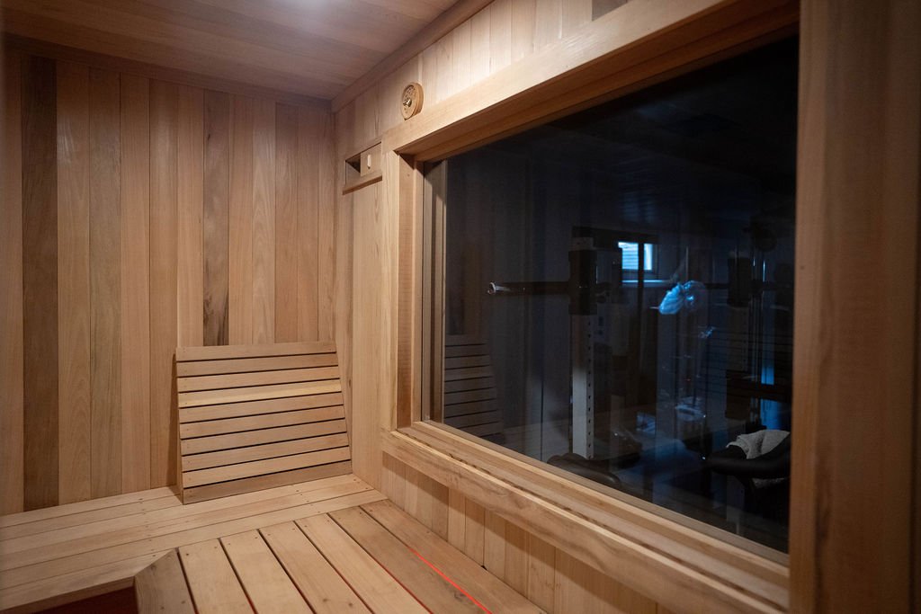 Custom Sauna — photograph 1