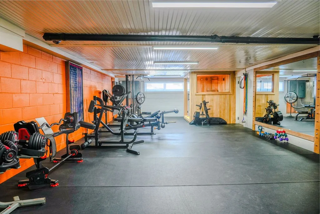 Home Gym & Sauna — photograph 1