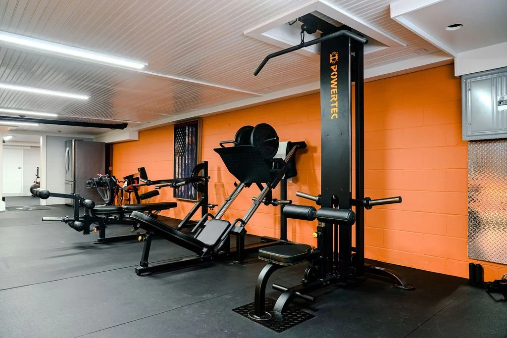 Home Gym & Sauna — photograph 3