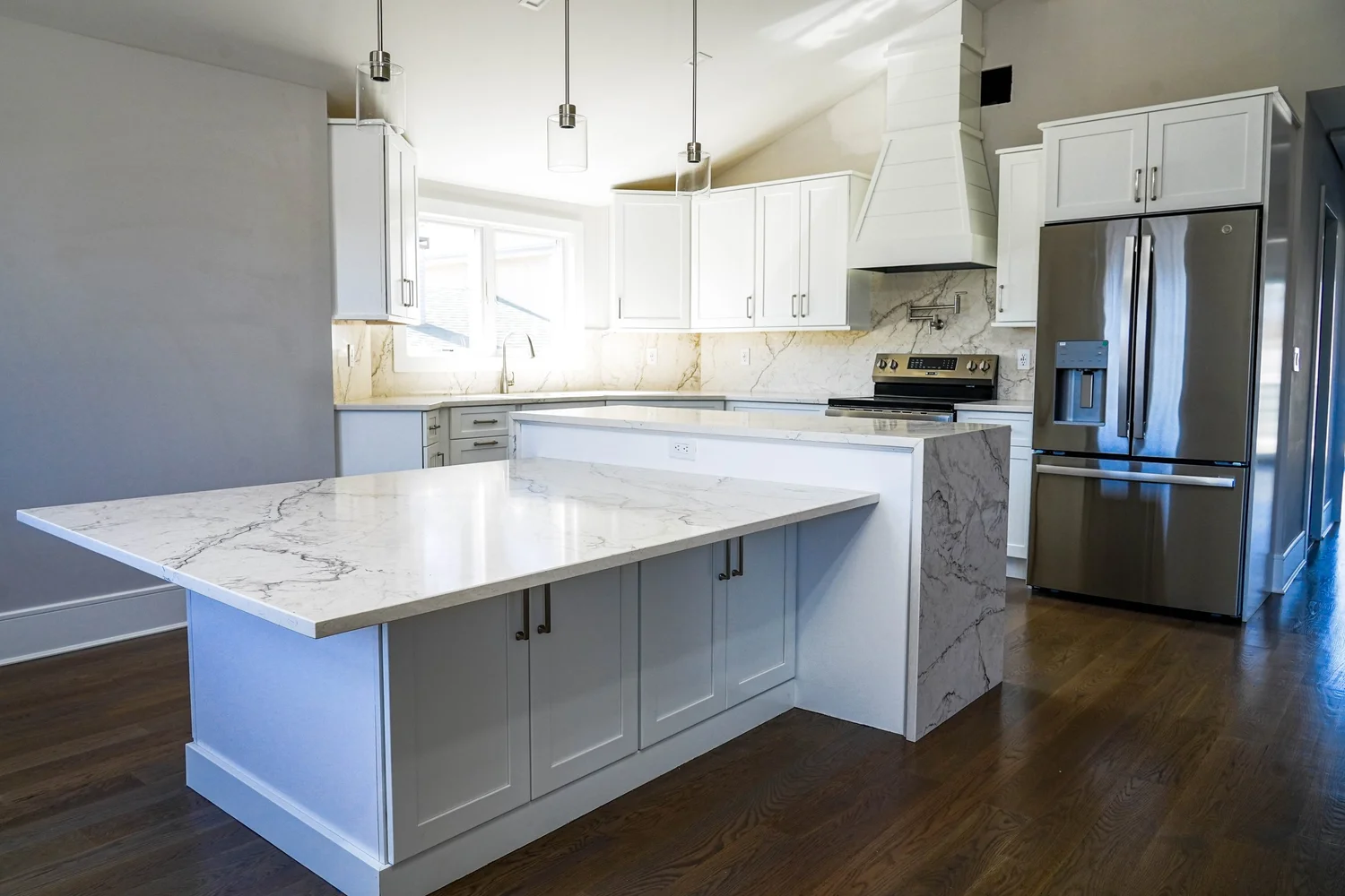 White Kitchen & Island — photograph 1