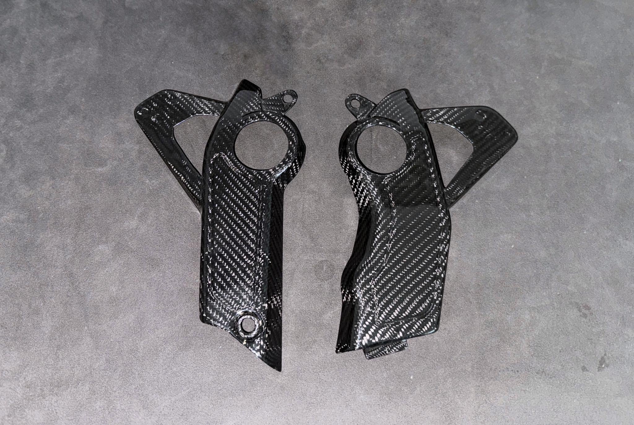 DUCATI DESERTX 2022-2023 SIDE PANELS  – 100% CARBON FIBER BY DACARBONWORKSHOP