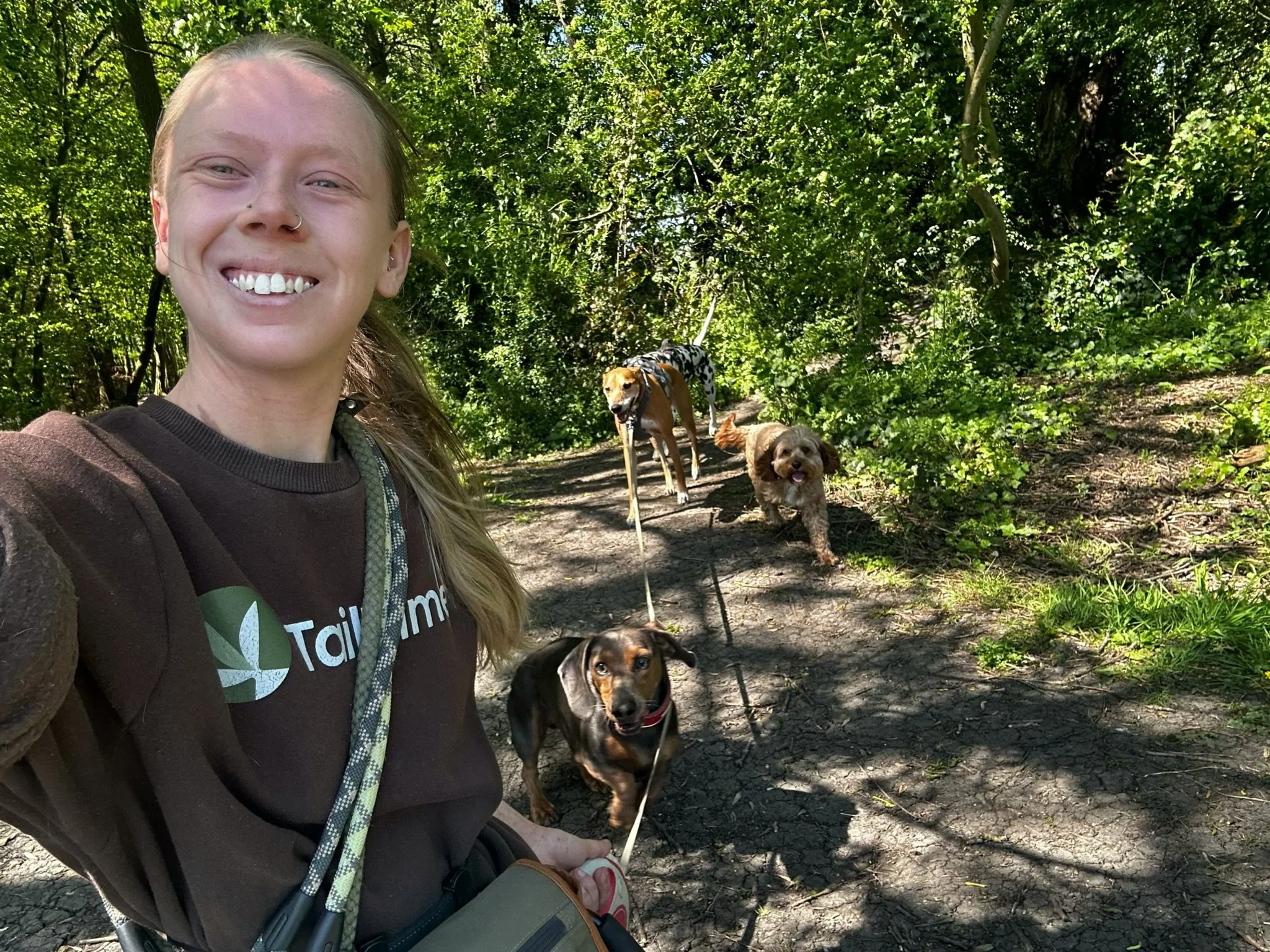 We are now on holiday mode! 🌤️🌴

I will still be contactable so please feel free to still contact us, enquire about services or ask any questions you may have - services will resume as normal from the 6th, see you then! ❤️🐾