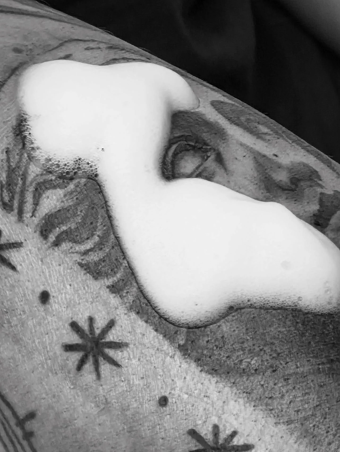 CLASSICAL ART WITH A TWIST

One of my flash designs added to Olly&rsquo;s patchwork sleeve. A combination of sentimental moments intertwined with my original flash designs. All coming together nicely!
Thanks for coming by again, for being so open wit