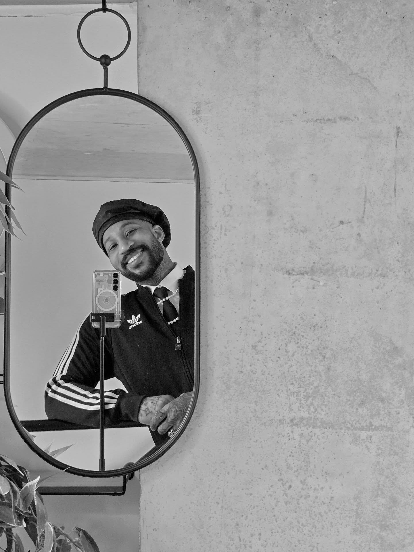 BIG CHANGES ARE COMING!!

Happy Sunday people!
I'm looking forward to showing you what I've been working on! Very soooooon 

#tattooartist