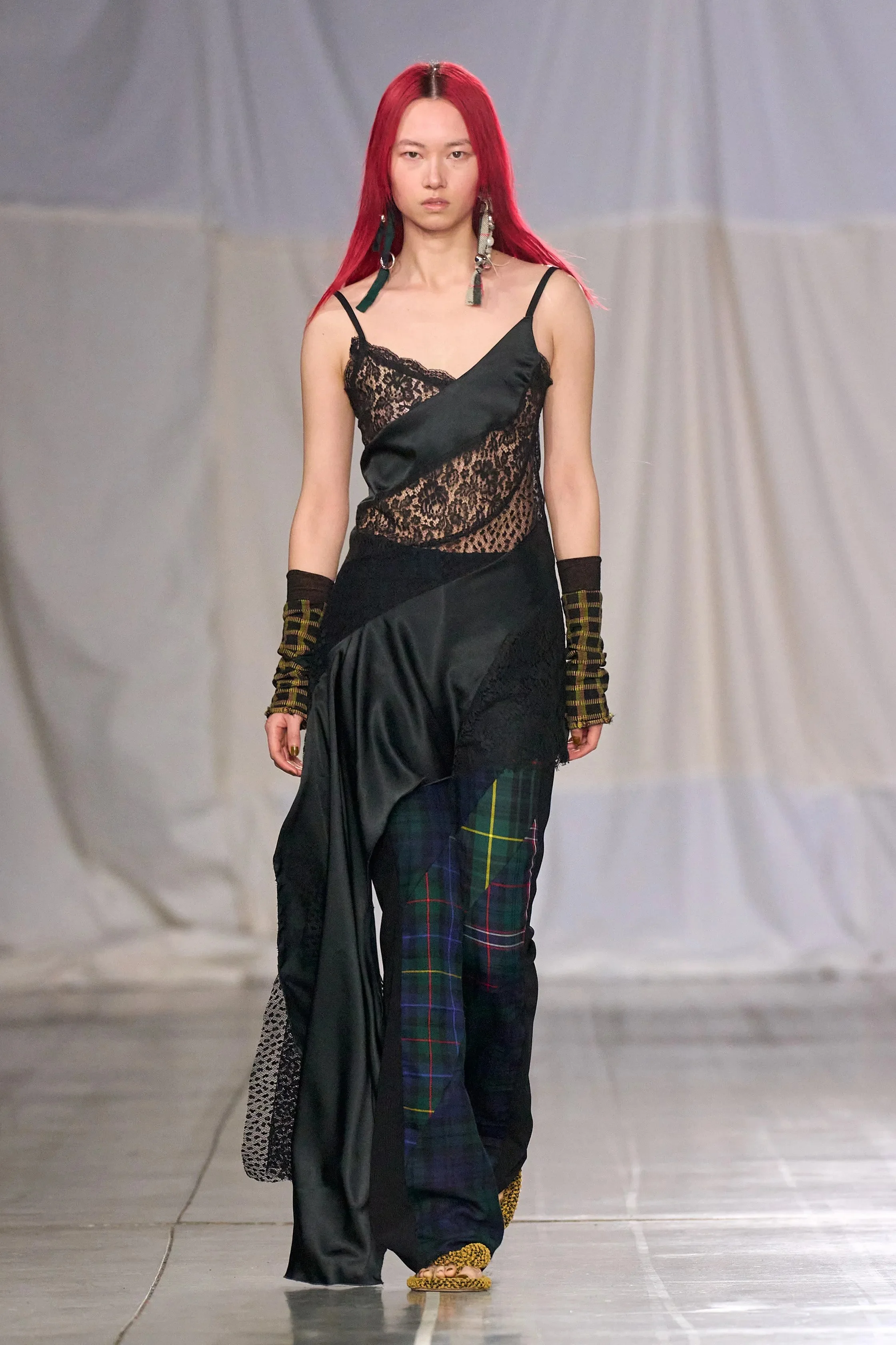 00028-rave-review-fall-2024-ready-to-wear-credit-gorunwayjpg.jpg