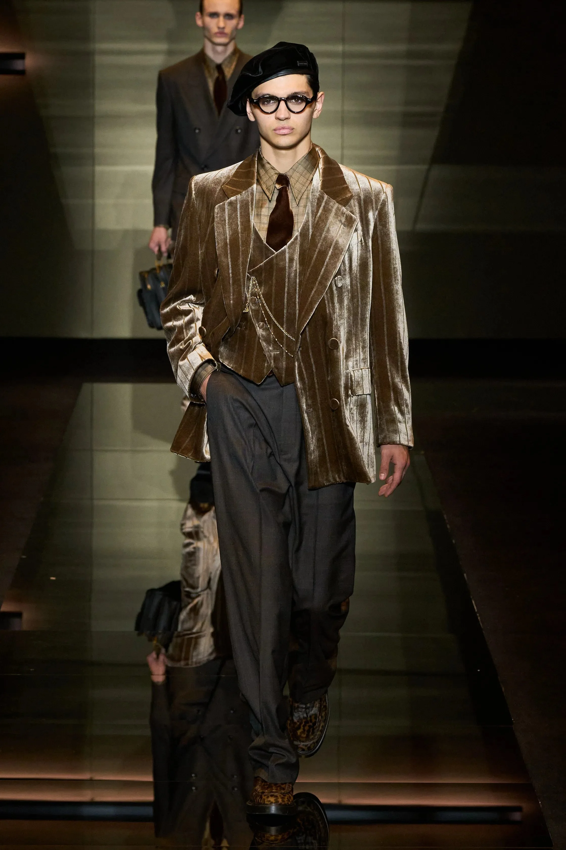 00019-emporio-armani-fall-2025-menswear-credit-gorunway.jpg.jpg