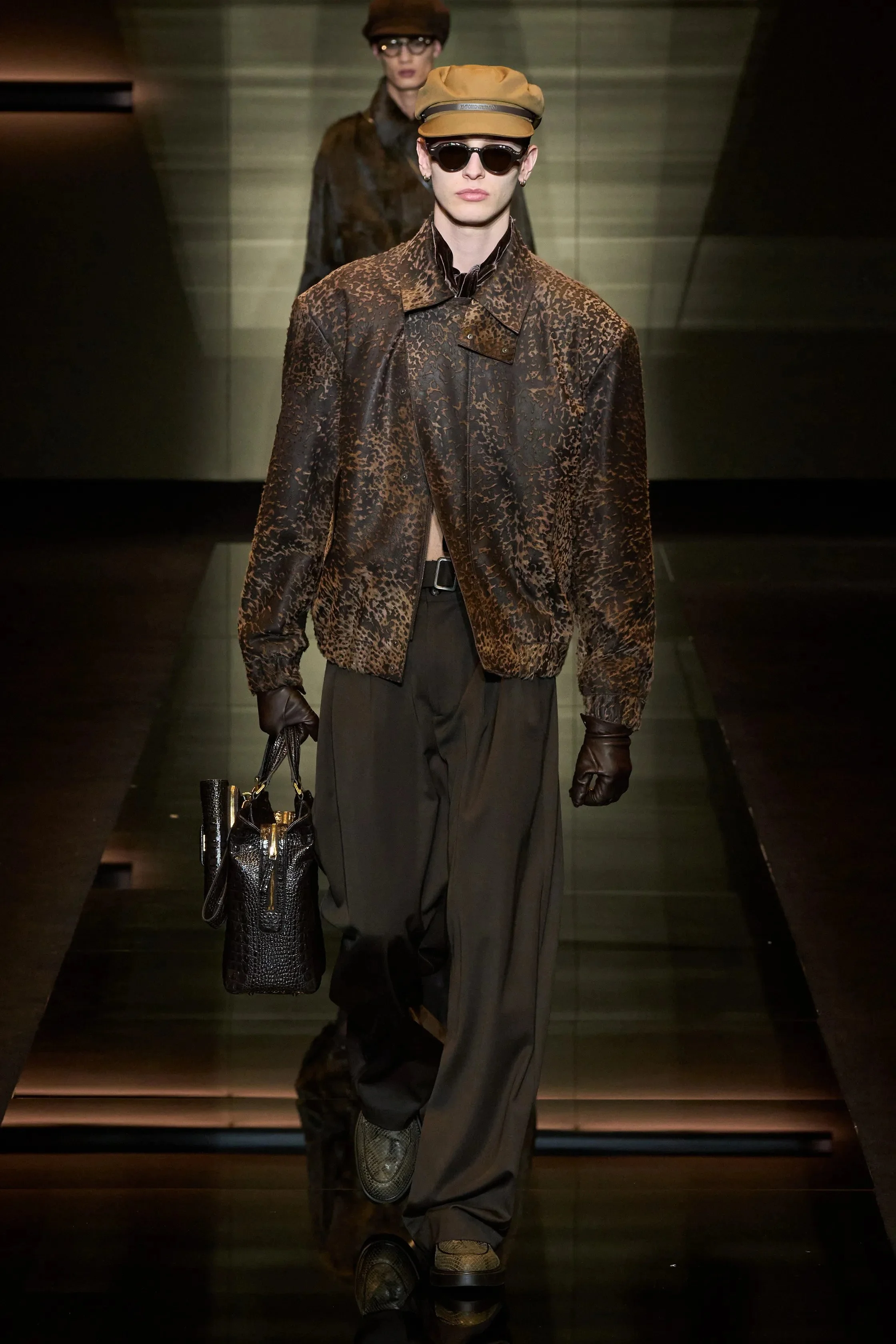 00026-emporio-armani-fall-2025-menswear-credit-gorunway.jpg.jpg