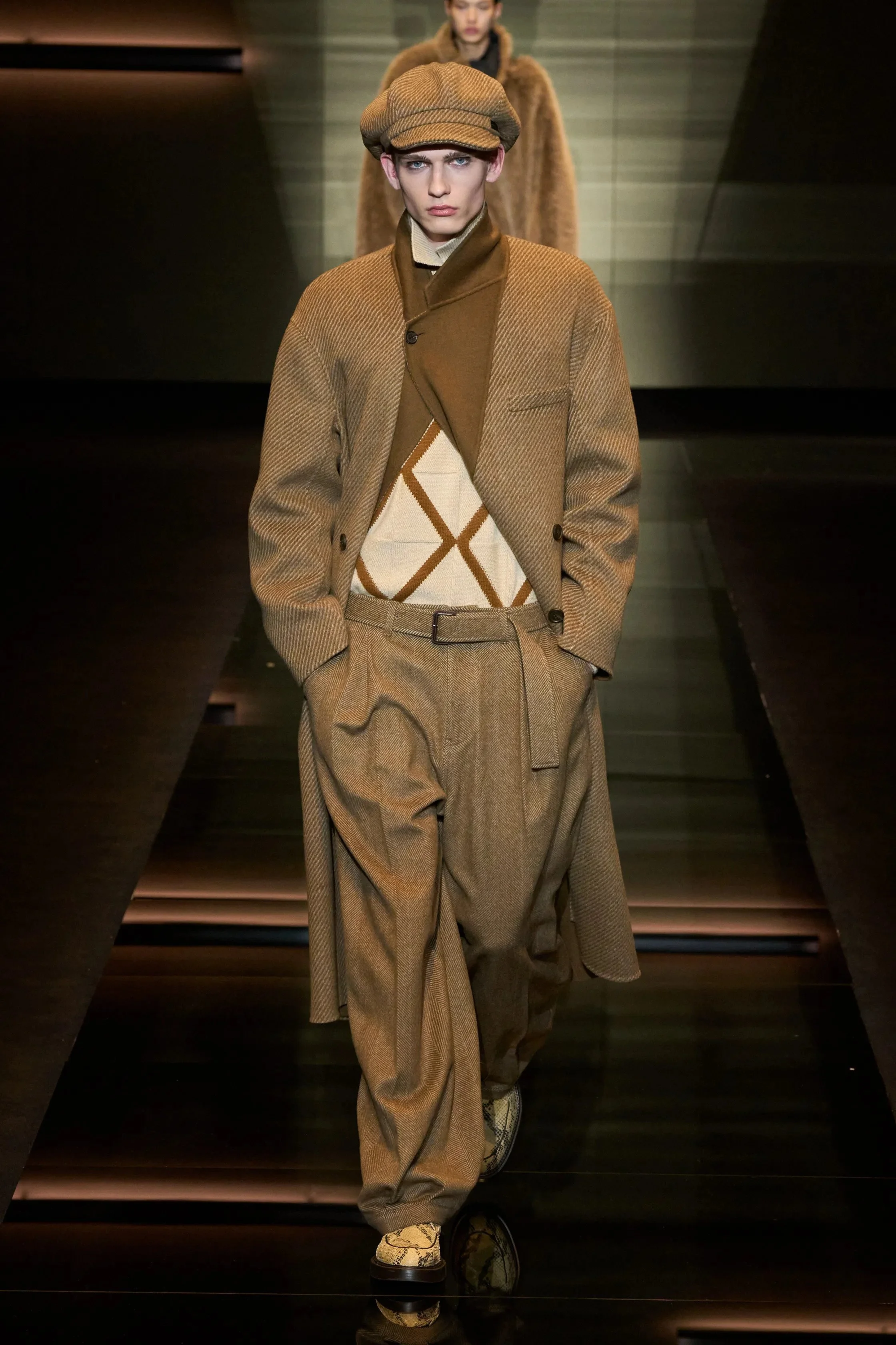 00052-emporio-armani-fall-2025-menswear-credit-gorunway.jpg.jpg