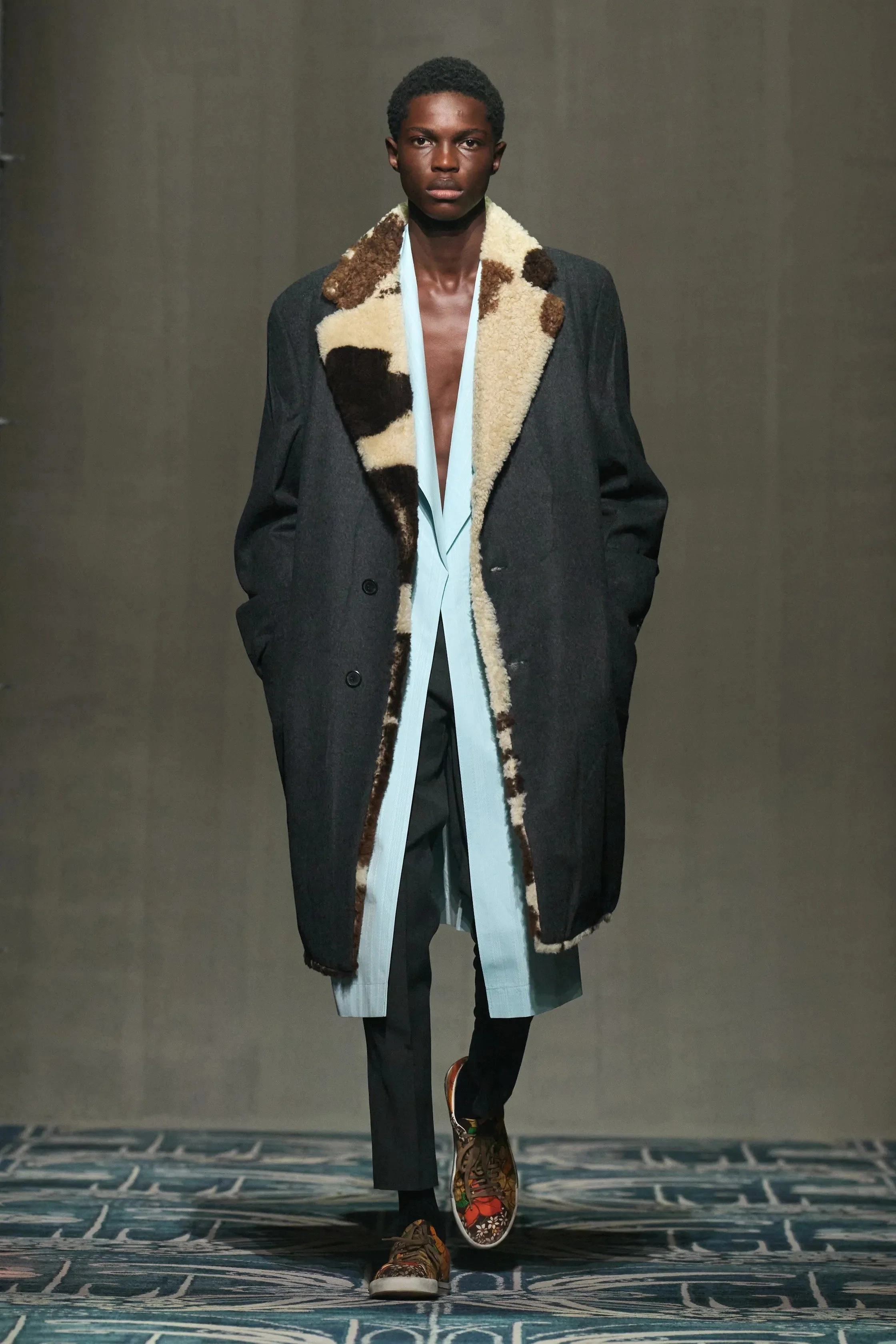 00054-prada-fall-2025-menswear-credit-gorunway.jpg_22_11zon.jpg
