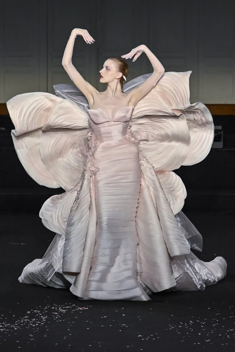 Look 14 of Cheney Chan Fall 2024 Haute Couture Collection