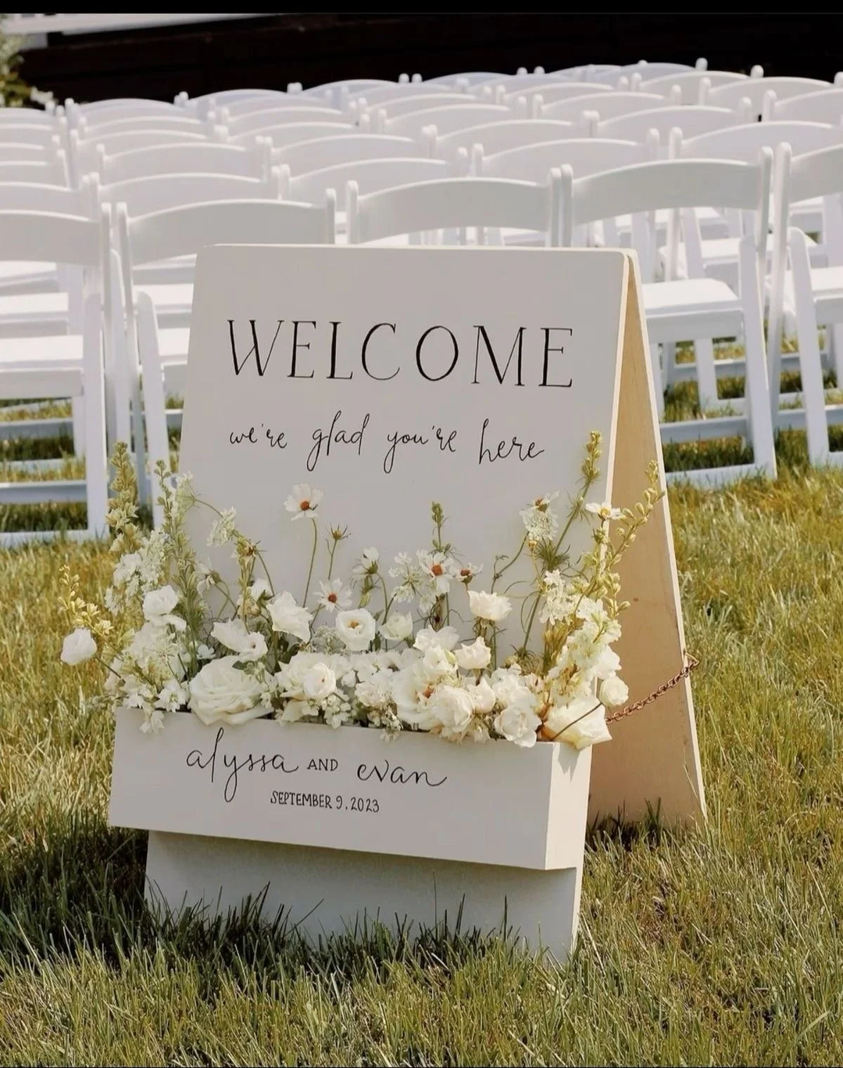 Flower Box Welcome Sign