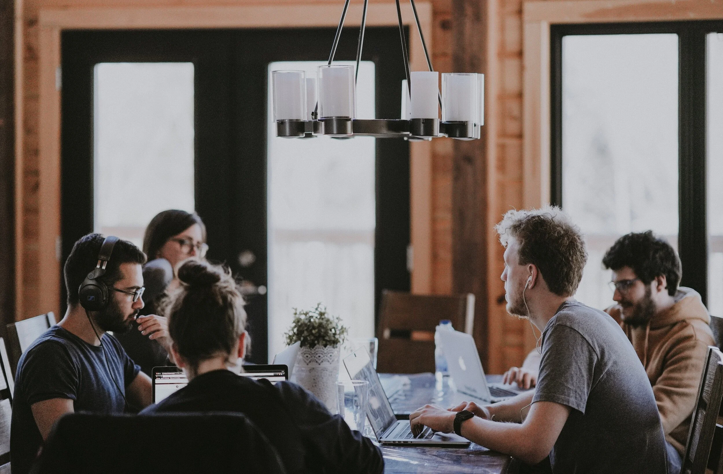 The Vital Link: Communication Between Leadership and Employees
