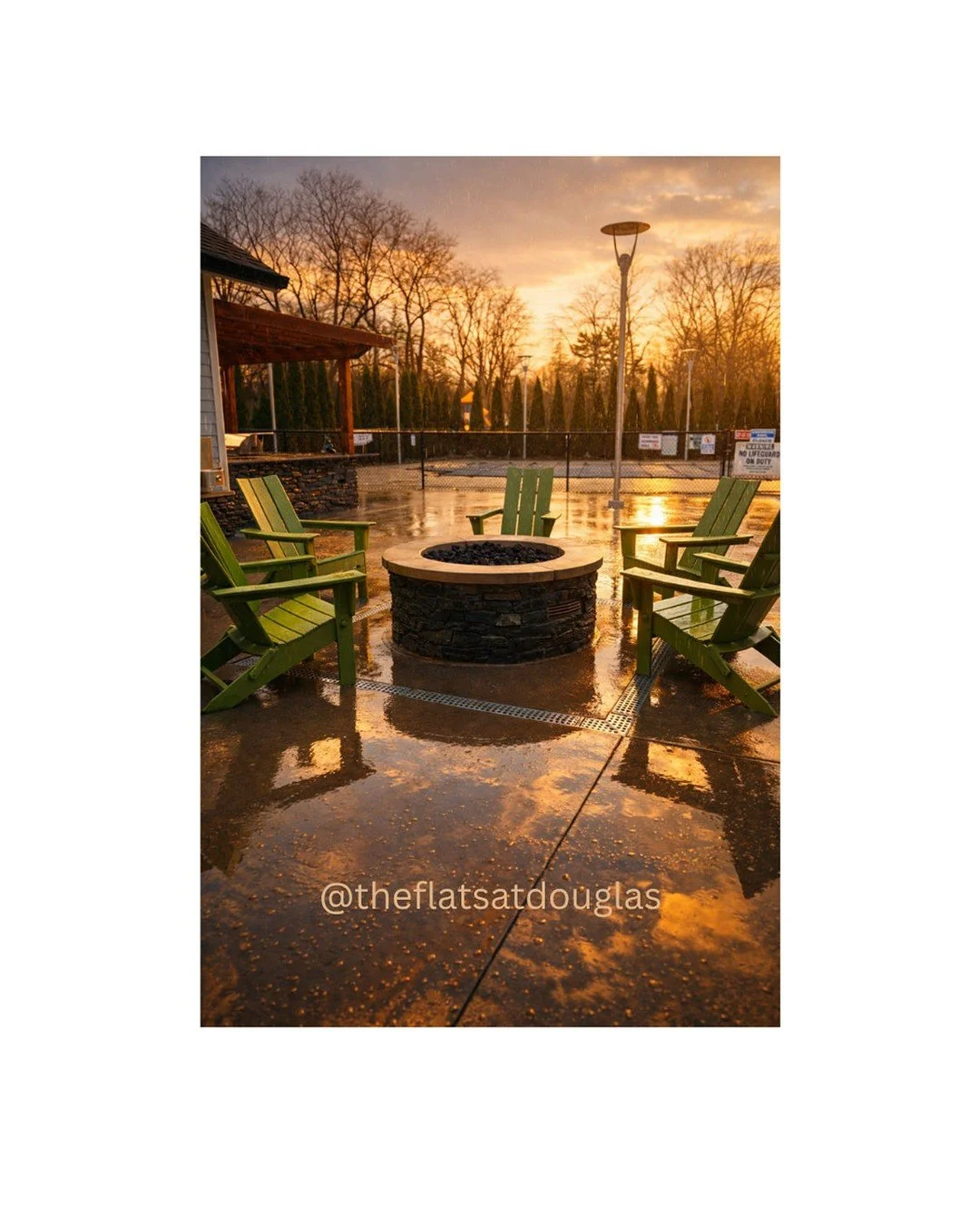🌸Happy first day of Spring, Flats residents! ☀️
Our fire pit is the perfect spot to unwind, relax, and enjoy the season. ✨️

🔥2-hour reservations
📆 Same-day reservations available, first come, first served
🏠️Residents Only

Call the office or sto