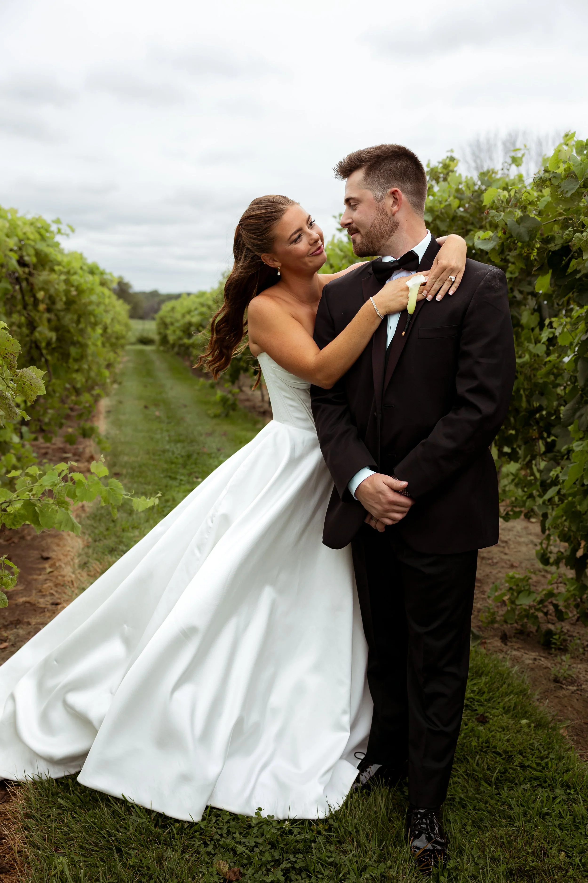BrachtWeddingSneaks-116.jpg