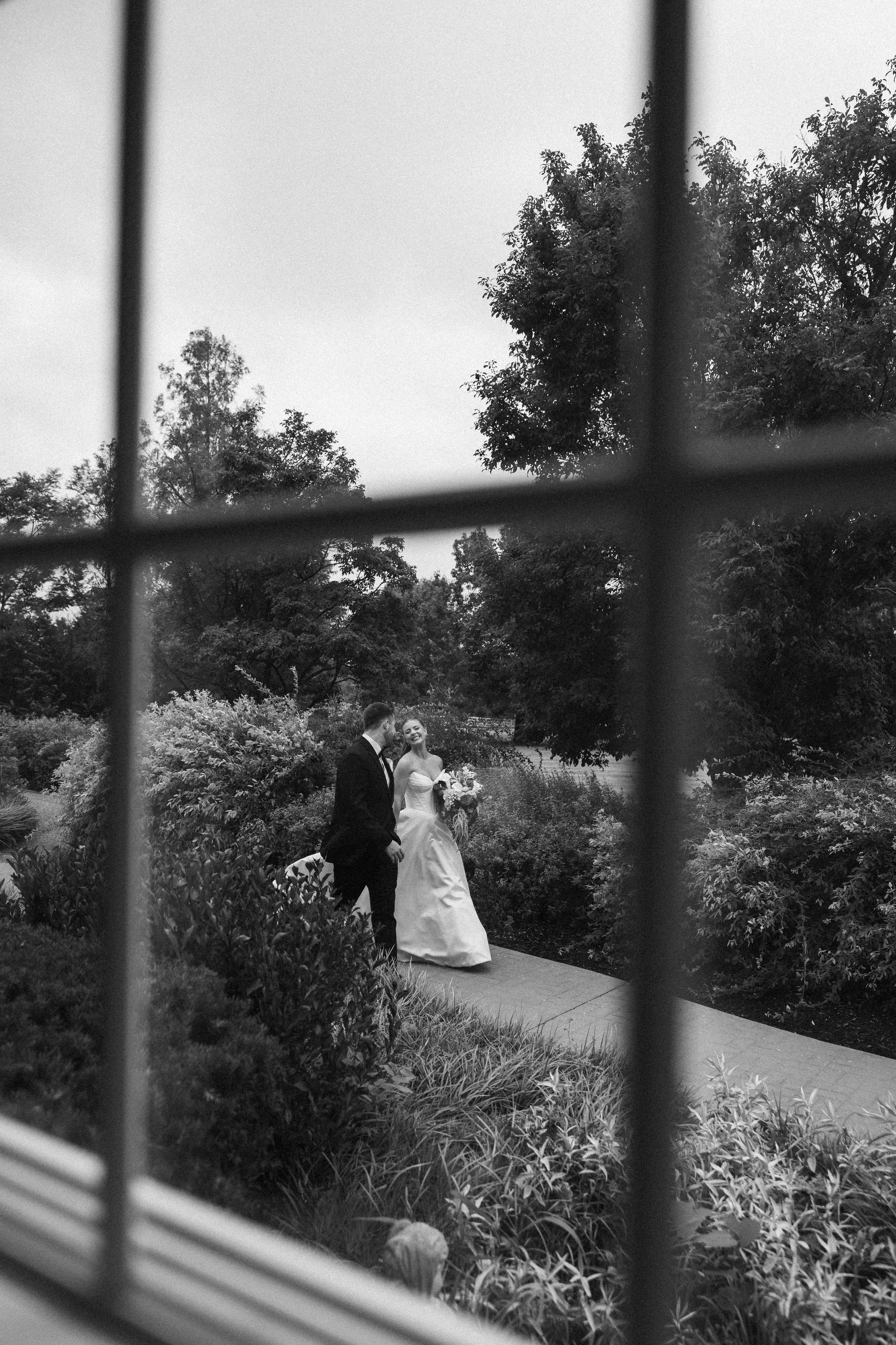 BrachtWeddingSneaks-73.jpg