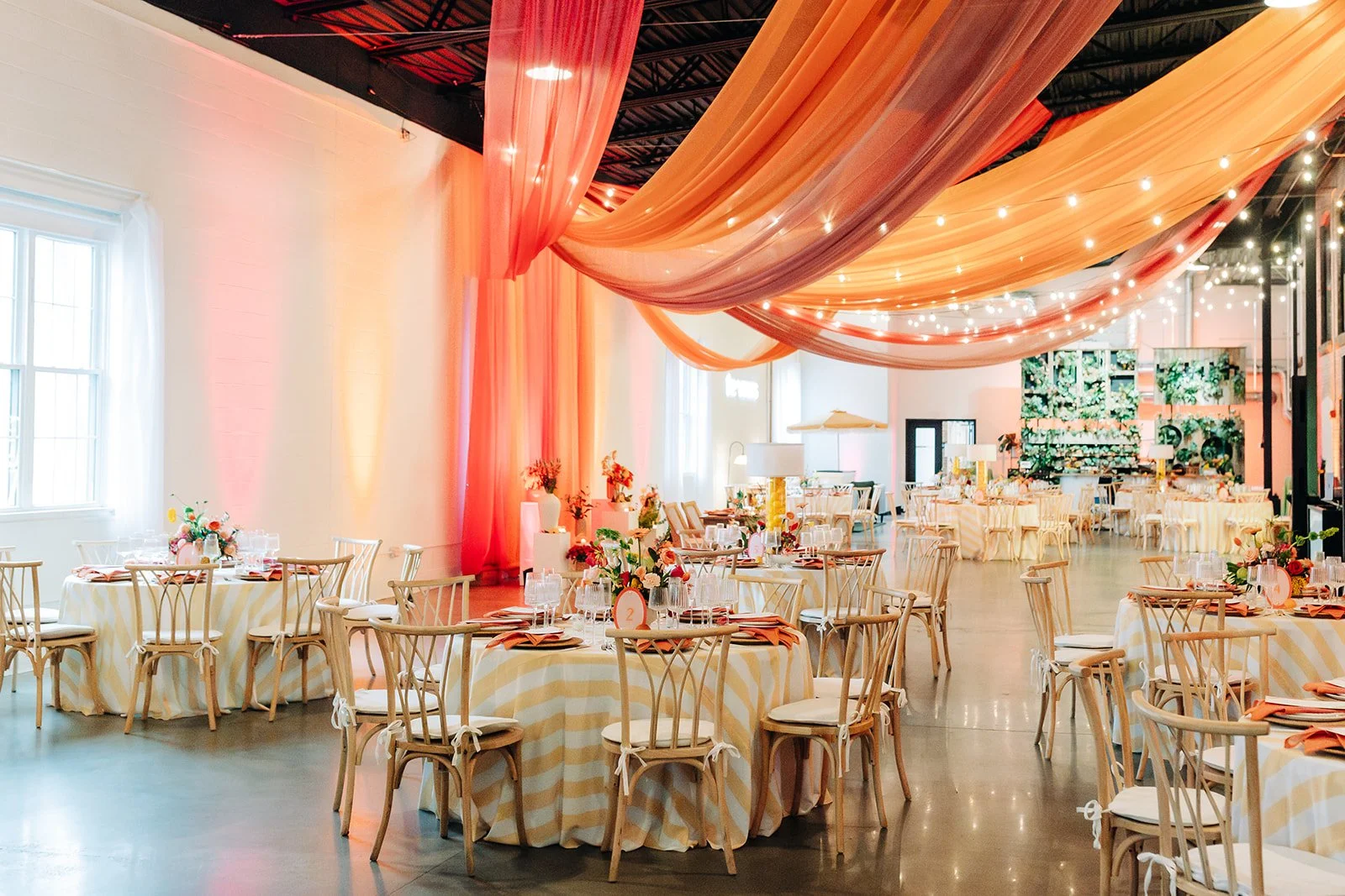 2027weddingtrendcolors34.jpg