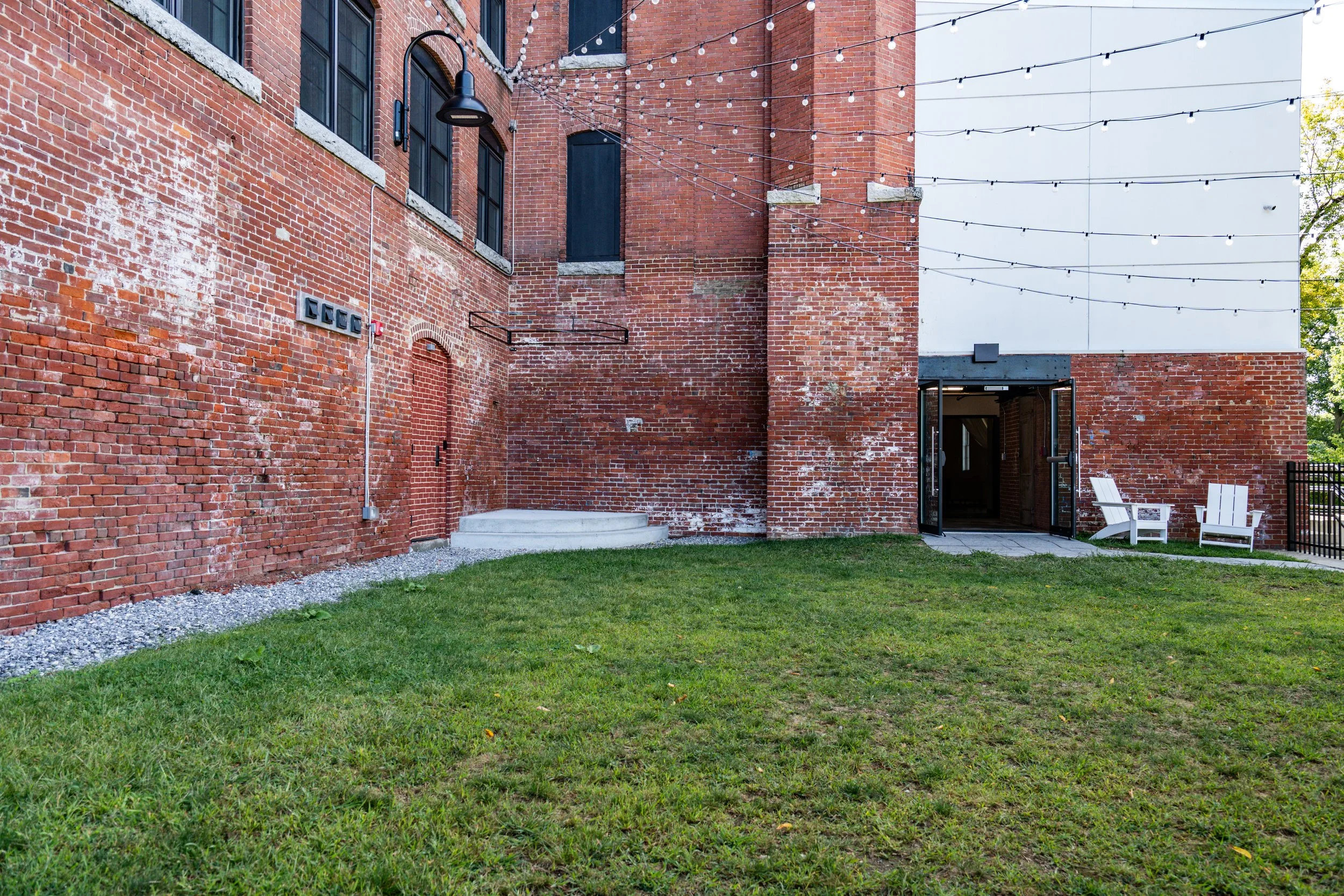 NY306824.jpg