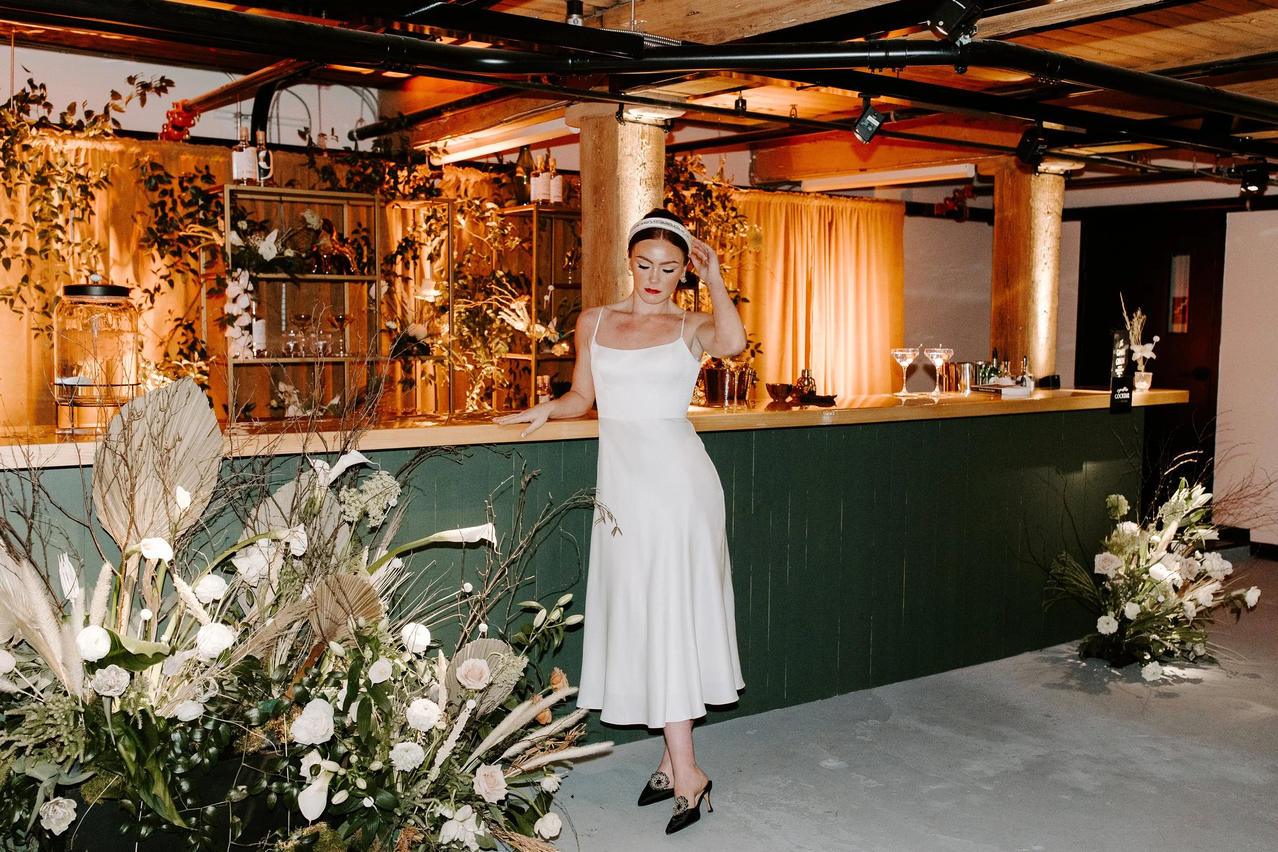 Genevieve Photography_Bride_Lounge_03.jpg