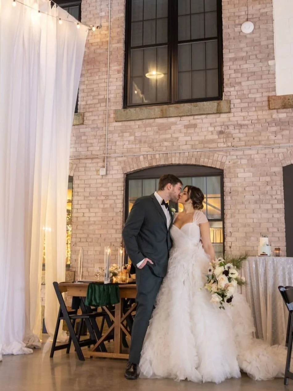 Who says you have to wait for summer to have the most iconic party of the year? 🕯️ We&rsquo;re sharing exactly how to turn our industrial walls into your personal winter dream (spiked cocoa and faux fur highly encouraged).

Swipe for luxurious winte