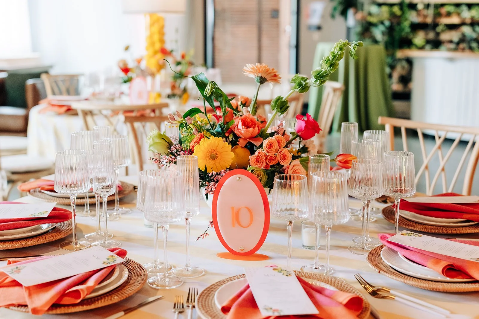 2027weddingtrendnaturallight2.jpg