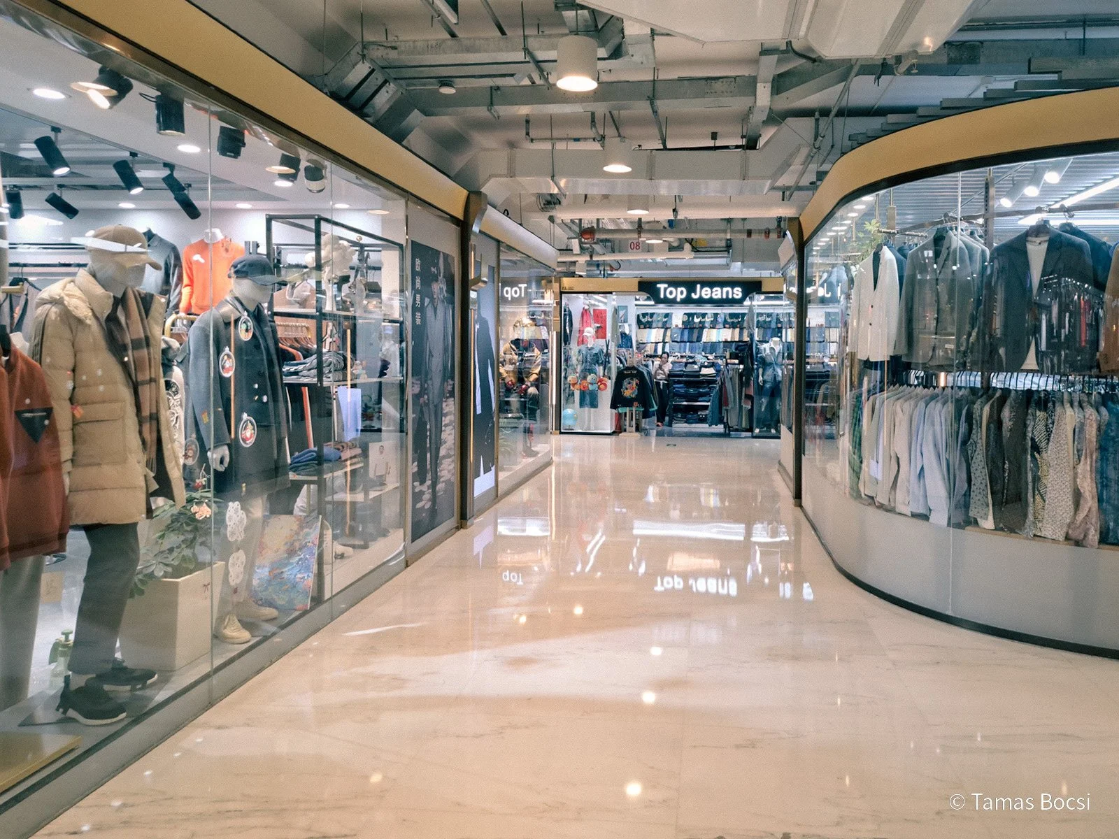 Inside the Silk Street - new mall