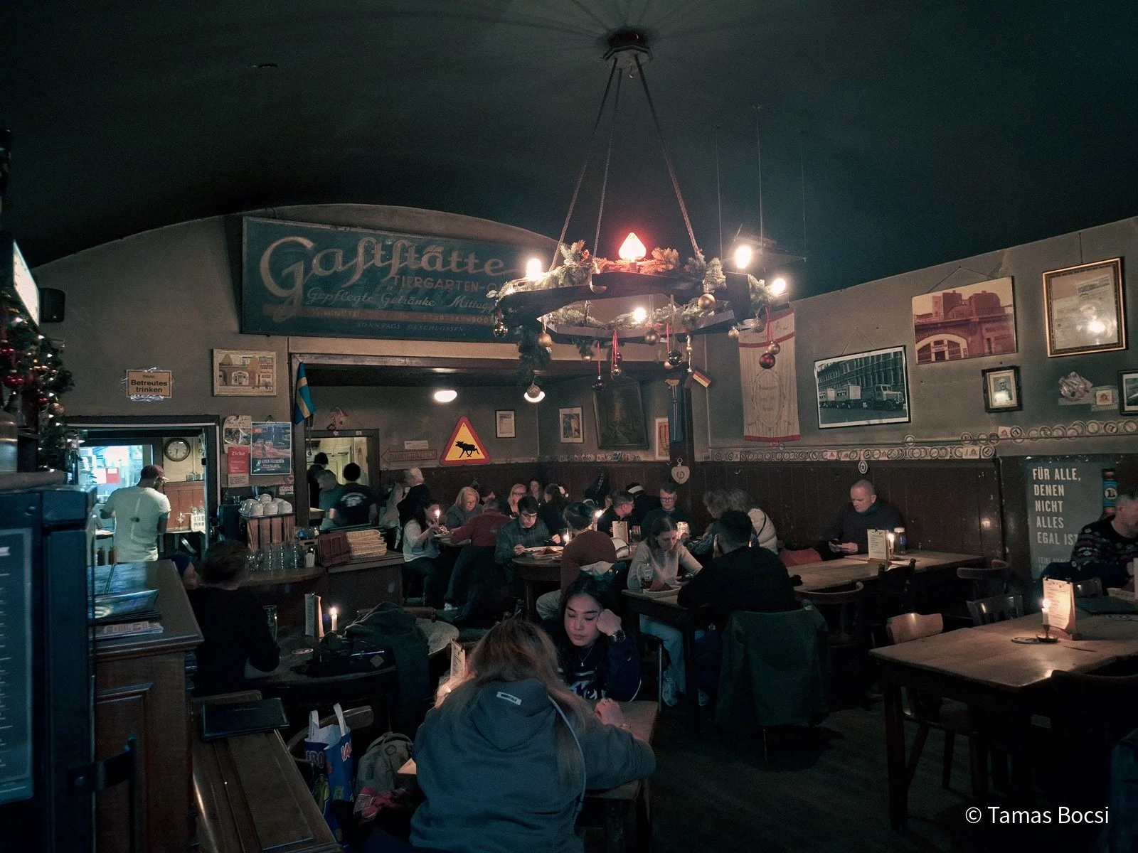 Tiergarten Brunnen - inside