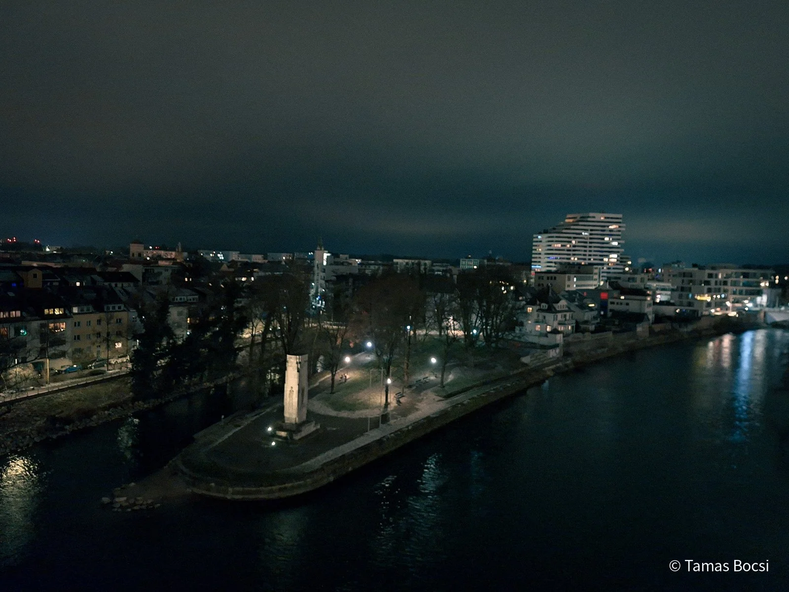 View from Berblinger Turm Ulm - at night