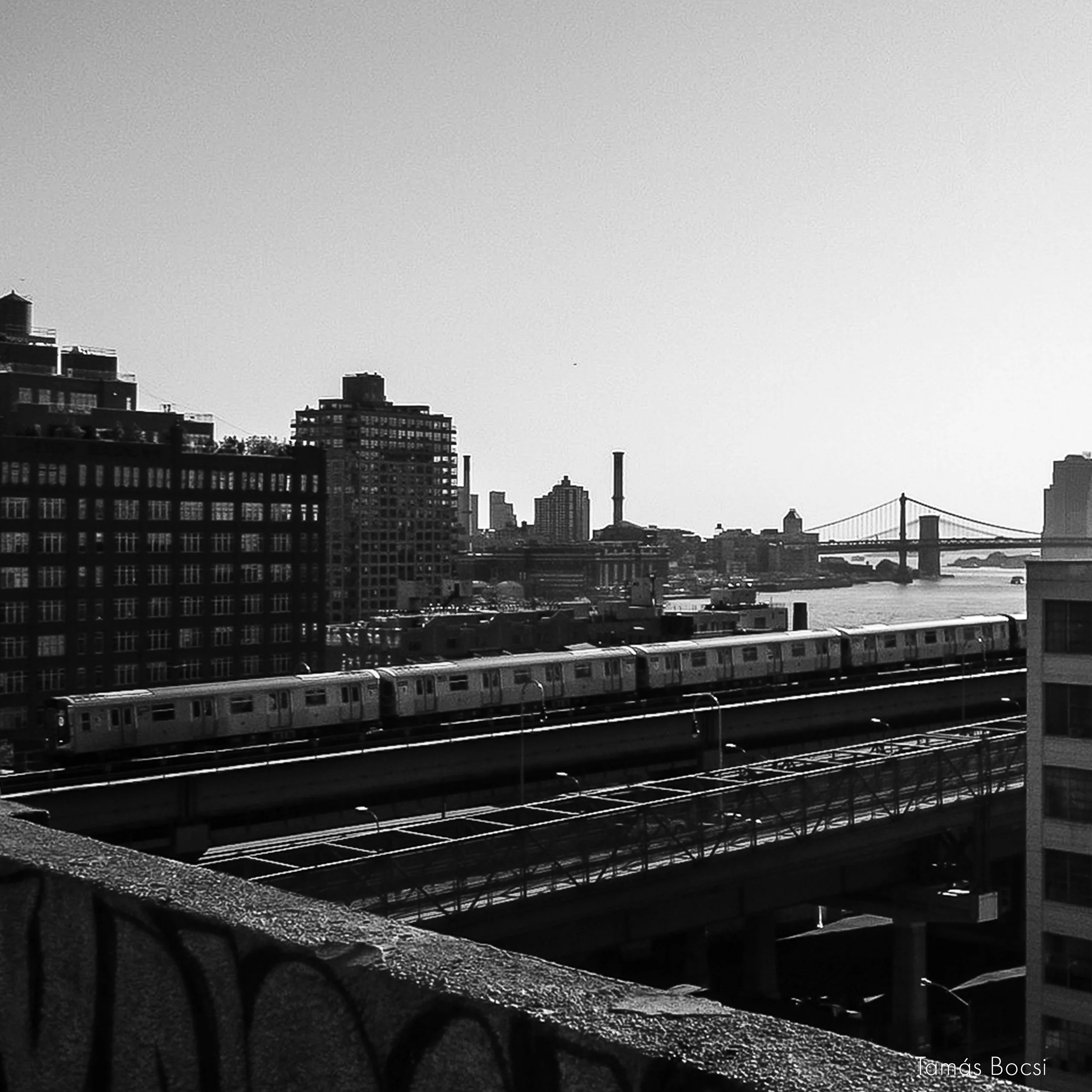 NYC - Subway Skyline - Closeup-detail