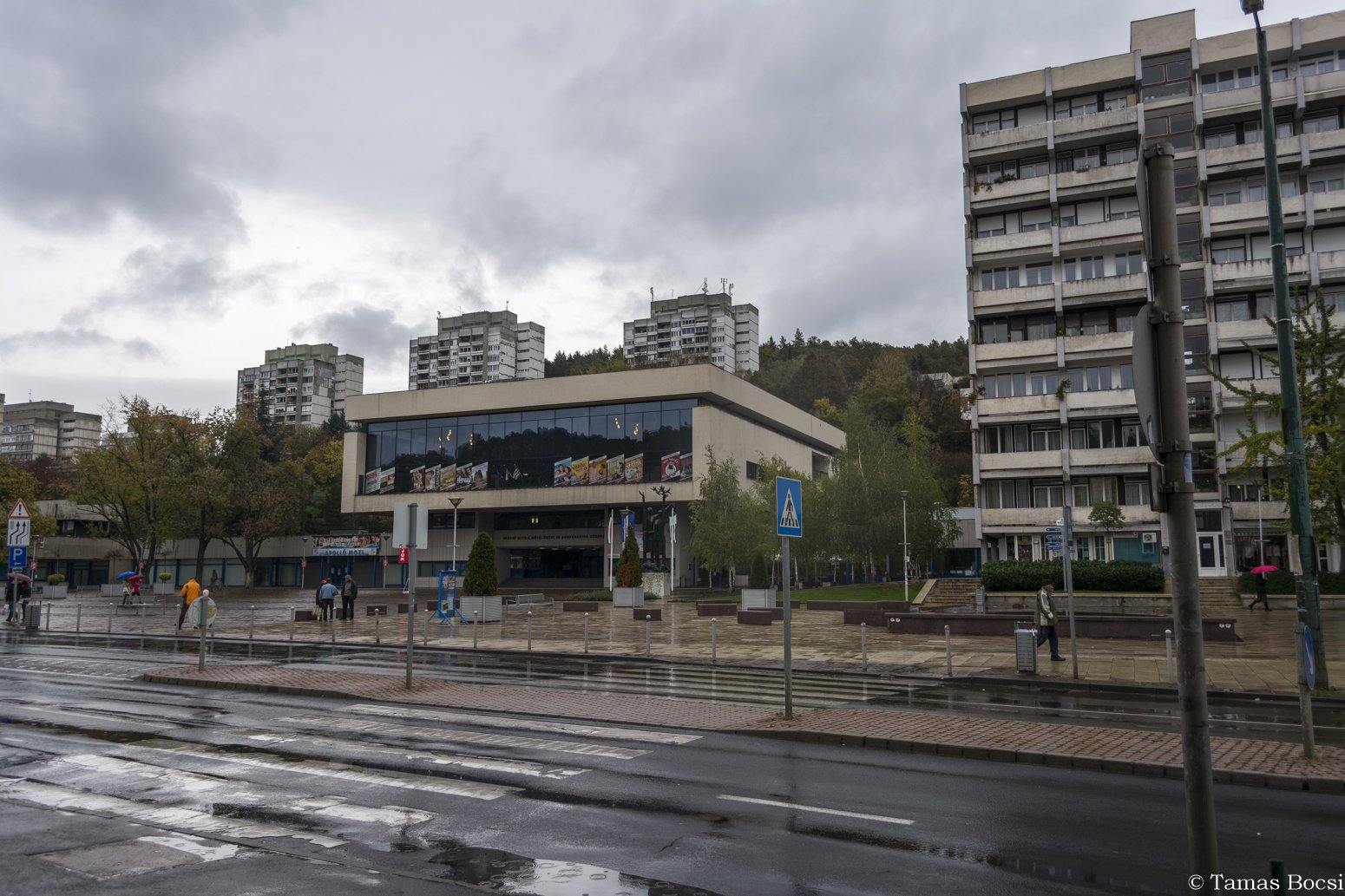 József Attila Cultural and Conference Center