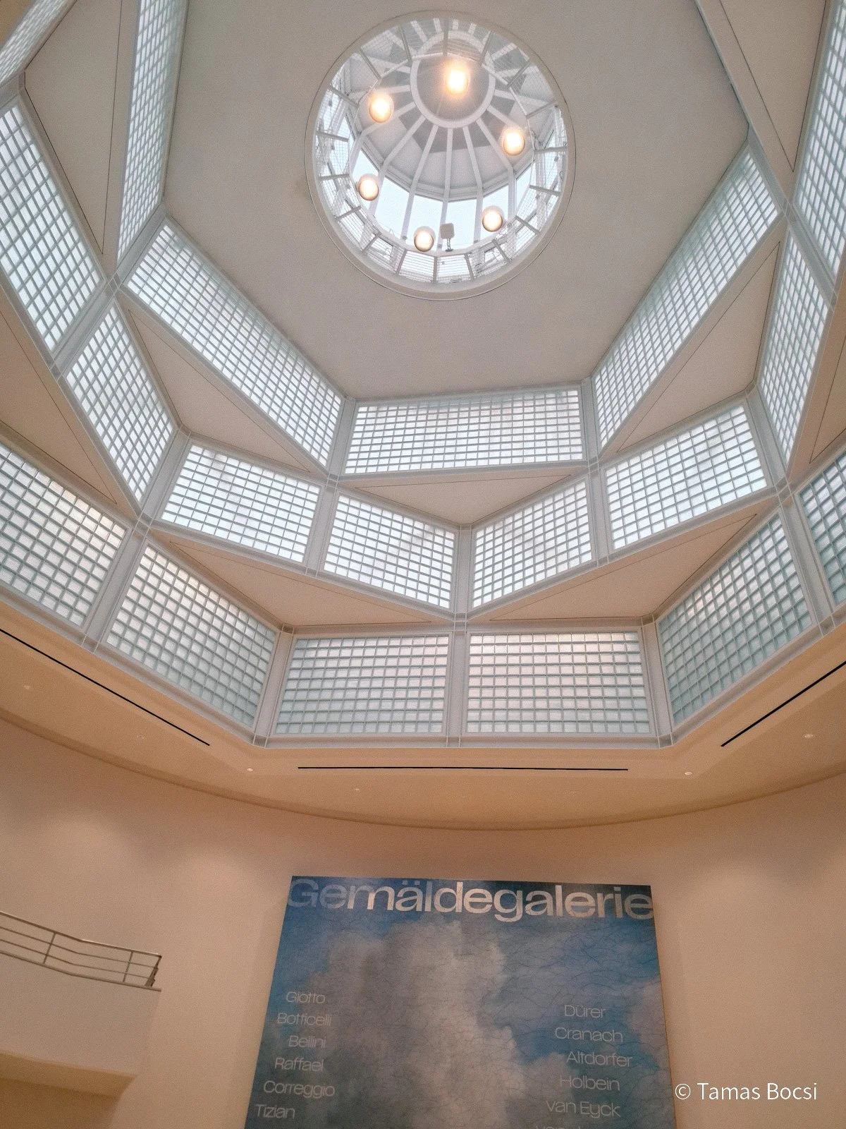 Dome in Gemäldegalerie