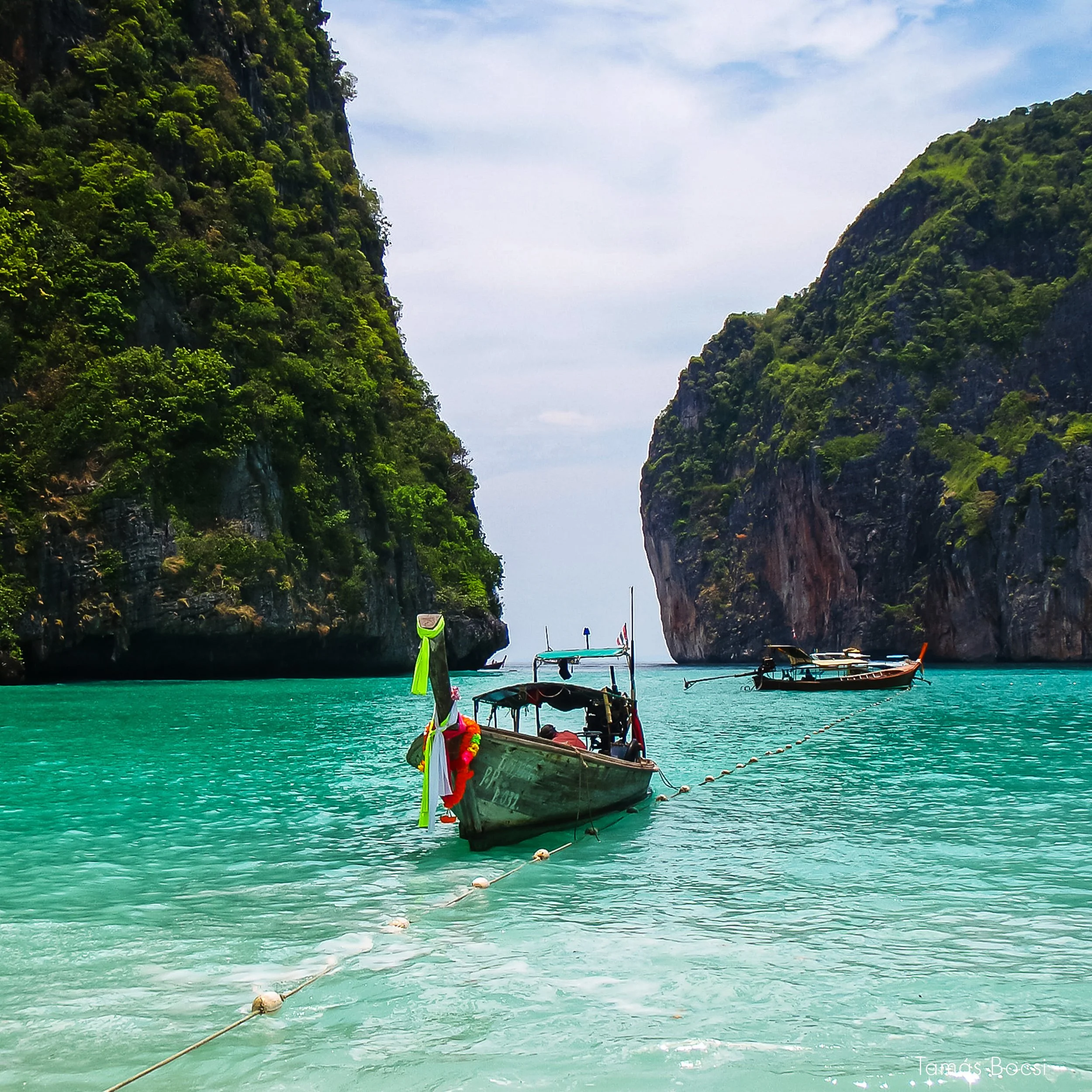 Ko PhiPhi Boat - Closeup-detail