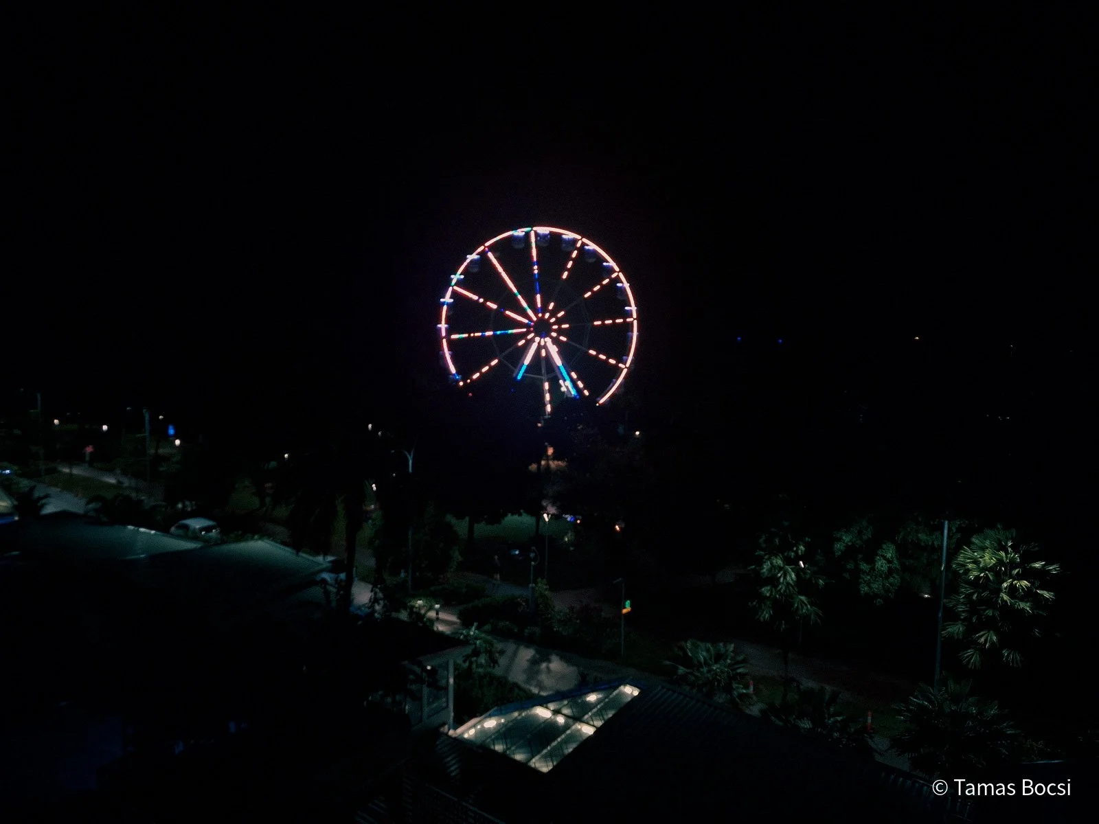 The Reef Eye - at night