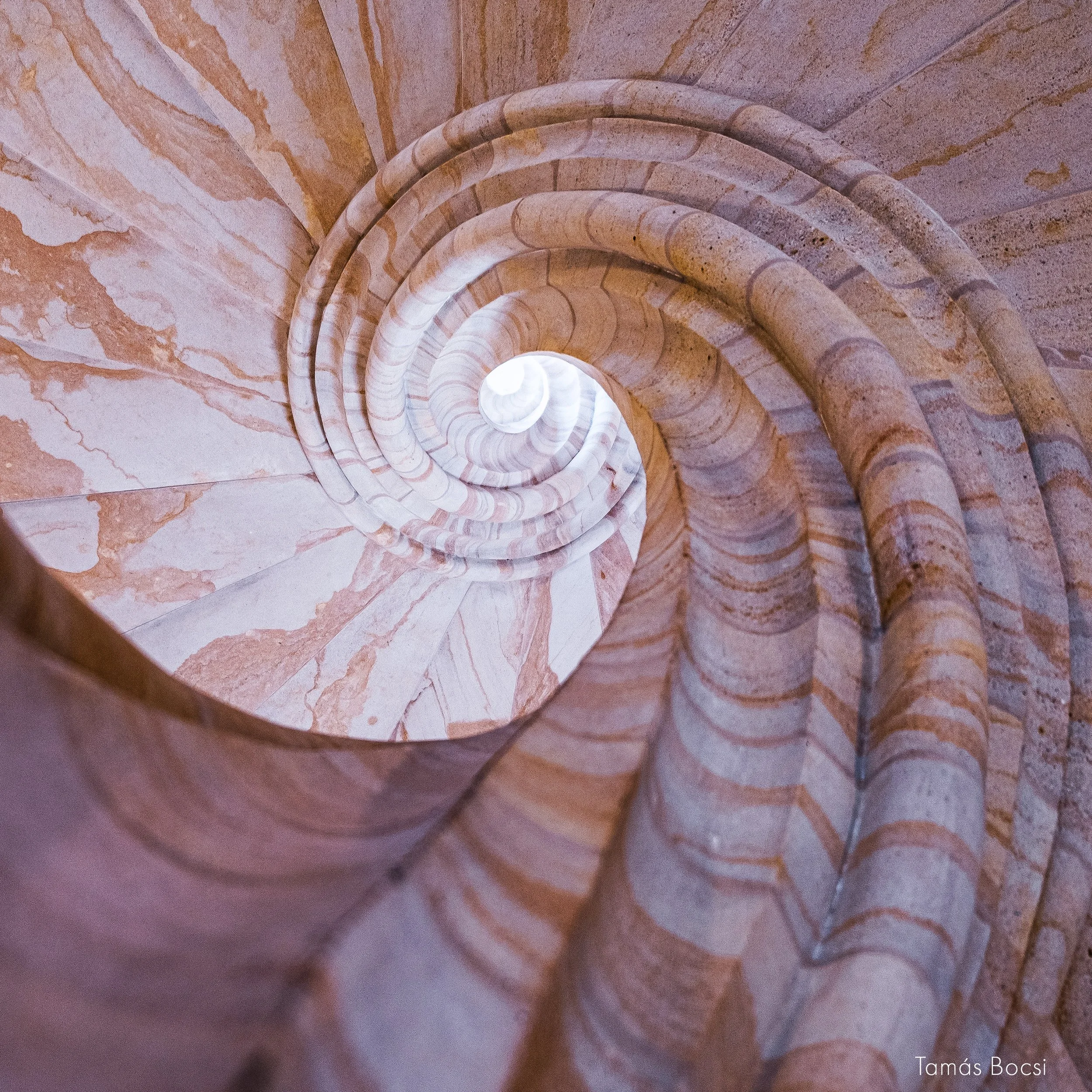 Dresen-Staircase__Closeup-detail.jpg