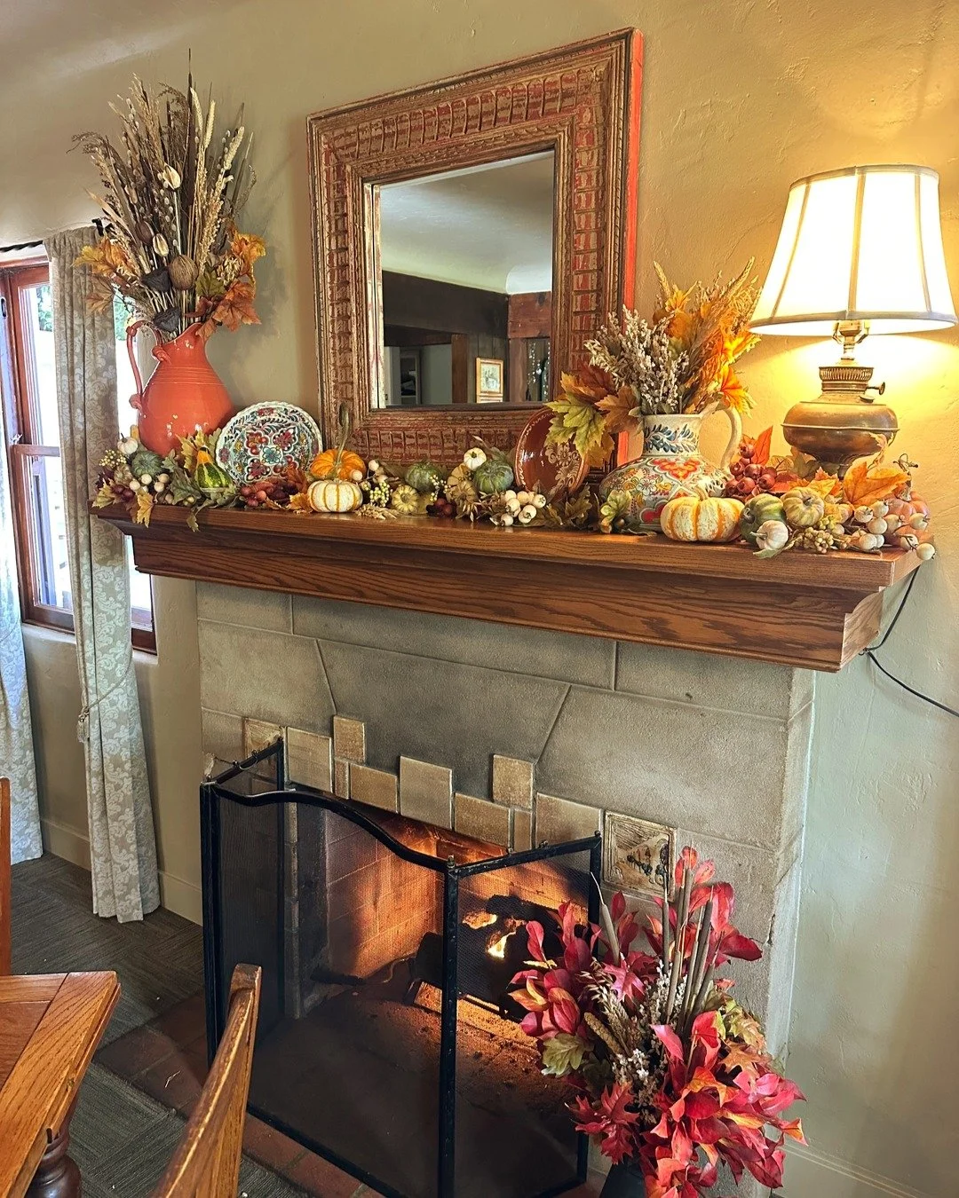 Fall is in the air 🍂 Celebrate the season by joining us later this month for our fully vegan Smashing Pumpkins Prix Fixe. Swipe to view the full menu. Reserve your table at robinsrestaurant.com 🎃