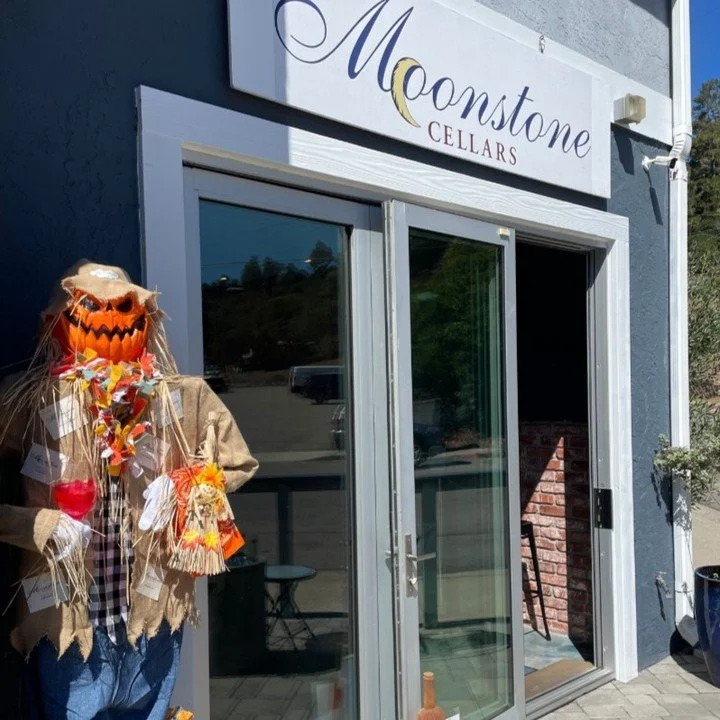 Have you been around Cambria to see all of the scarecrow creations this year? Hunk at @moonstonecellars, Davy &quot;Seaweedy&quot; Jones at @seaandgreenhome and this diva over at @spellboundherbs! 

Our Smashing Pumpkins Vegan Prix Fixe is just under