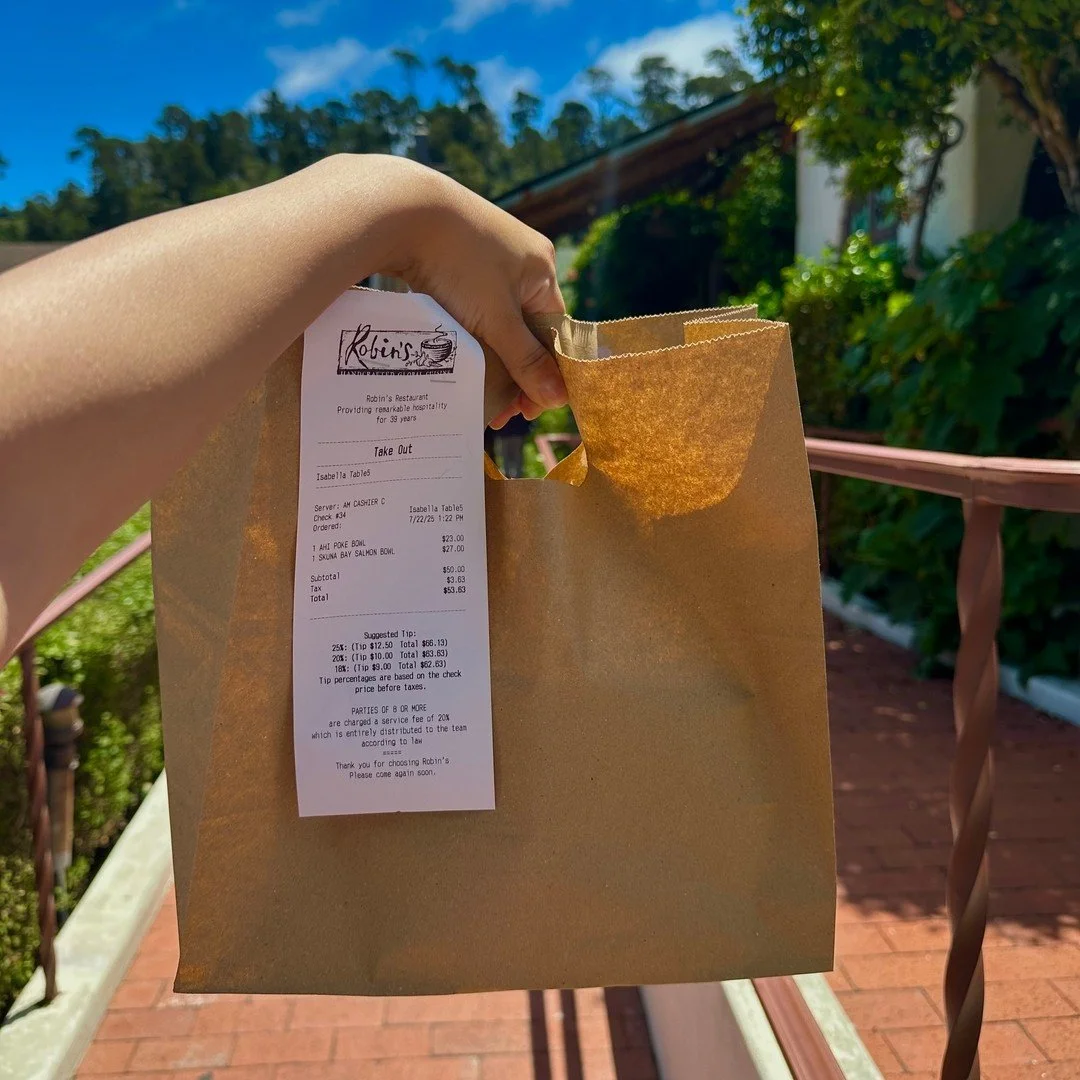 Can't join us in-person on Thanksgiving? We are accepting to-go orders until November 24th at 4pm! Enjoy our fall flavors in the comfort of your own home. Visit robinsrestaurant.com/thanksgiving-2025 to place your order for pickup. 🍂