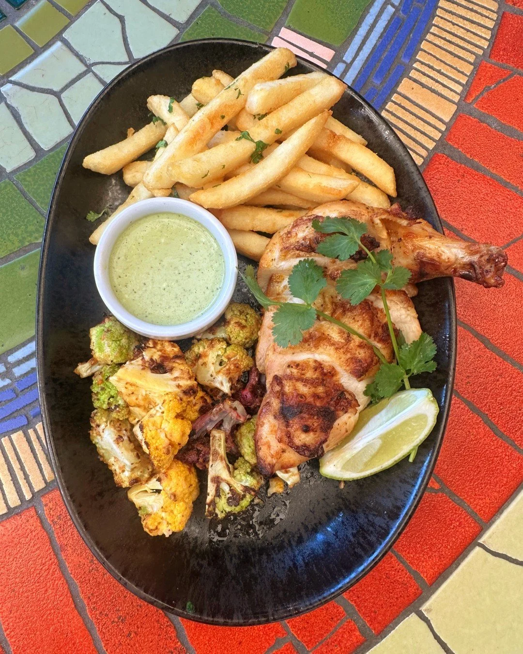 New year, a little something new 🌱
Join us to enjoy our small menu shift inspired by the season:
Peruvian Chicken 🐔
chili lime marinated mary's airline breast, elote cauliflower, fries, aji verde sauce (gf)

Autumn Salad 🥗
market greens, apples, r