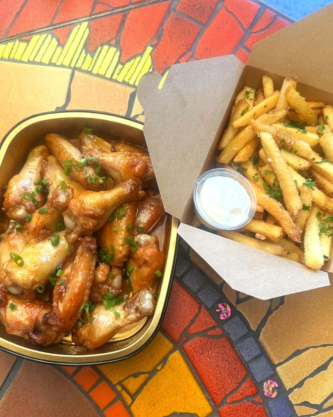 Last call for Game Day wings! 🏈 Only a couple days left to preorder your wing pack for the big game. If it&rsquo;s on your game day menu, be sure to place your preorder online before preorders close on Saturday🍗