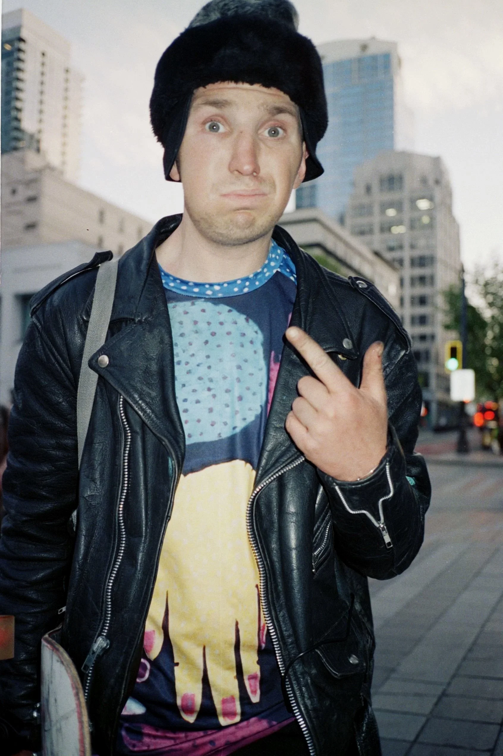 p16.r5.chris+keys.jpg