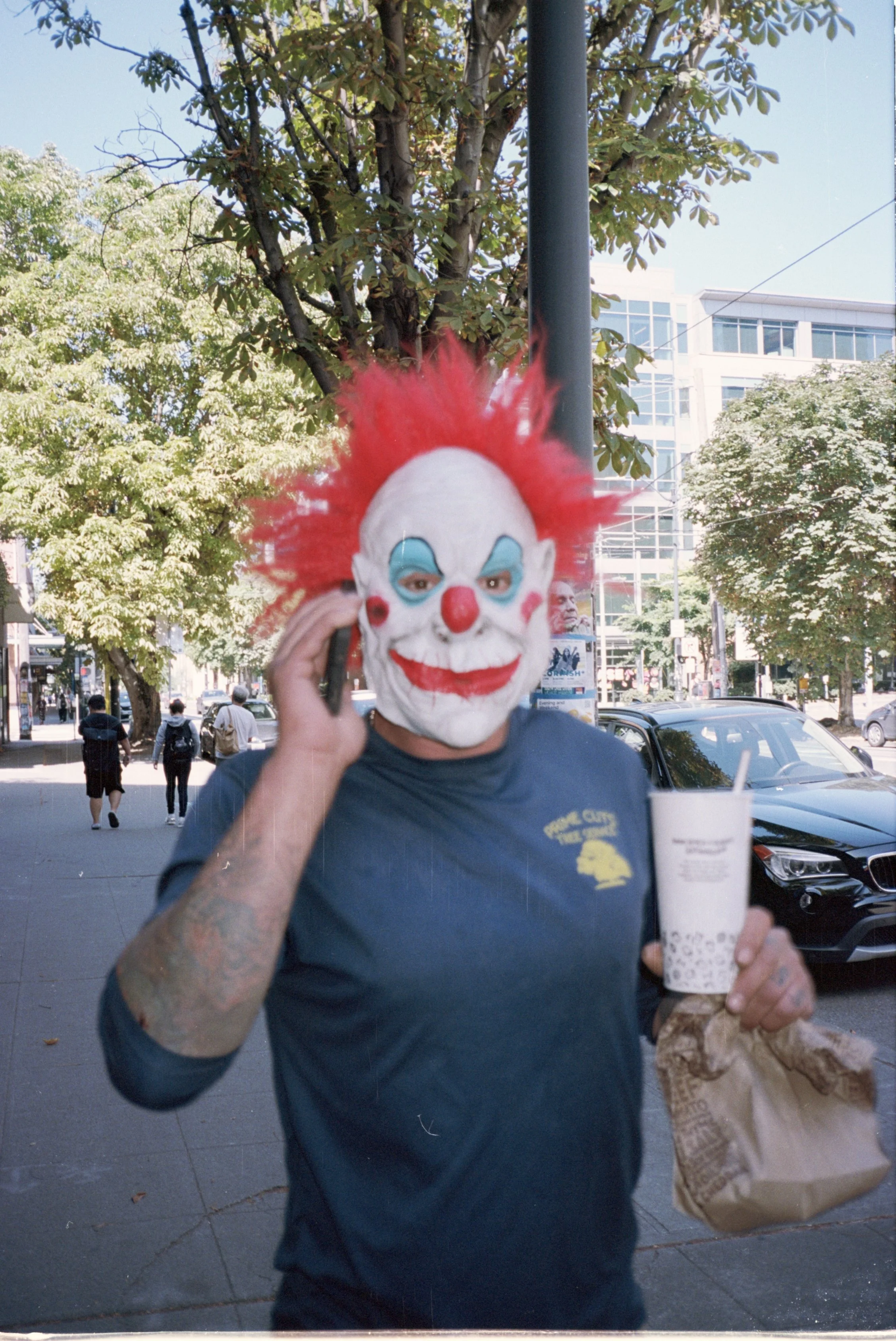 p34.r2.clown  .jpg