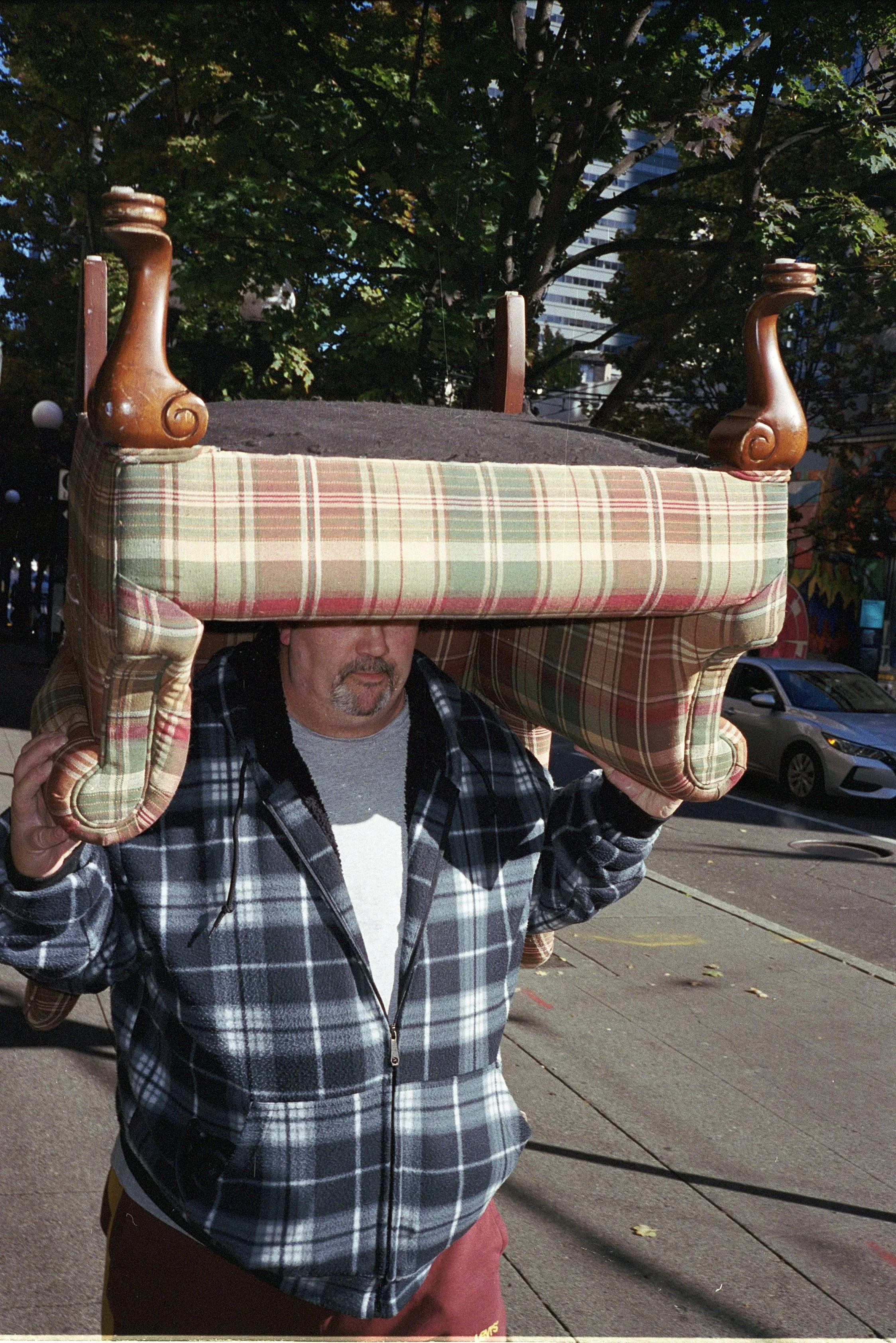 p67r7.chair.jpg
