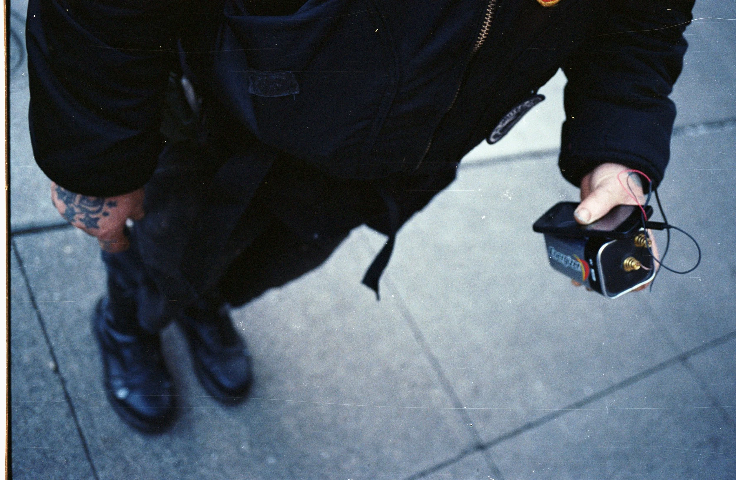 p3.punkphonebattery.jpg