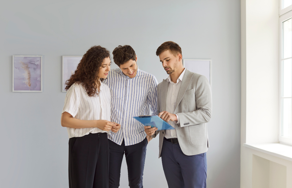 Testamentary Trust vs. Living Trust: Key Differences That Impact Your Family
