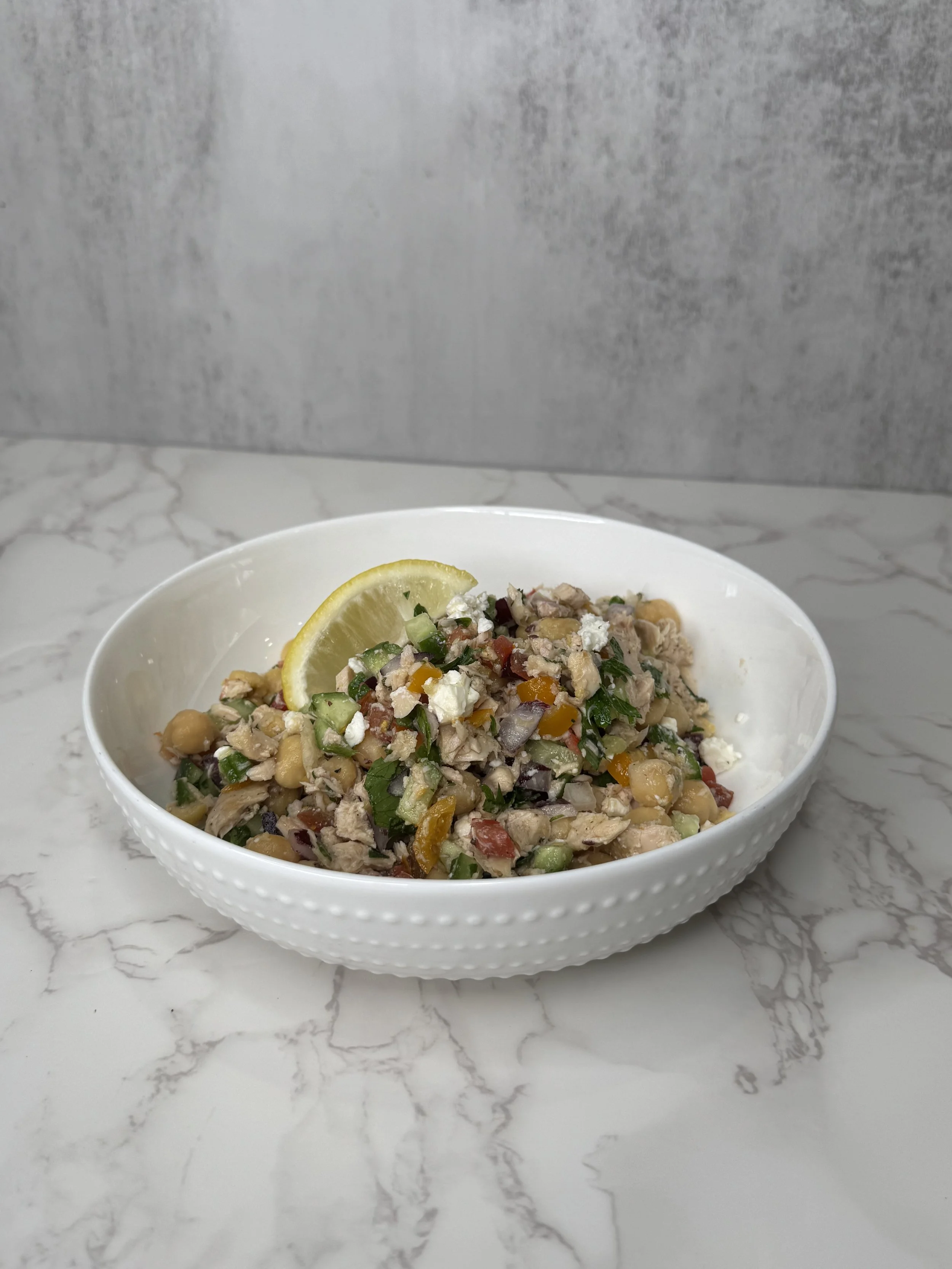 Mediterranean Tuna Chickpea Salad (High-Protein &amp; Heart-Healthy)