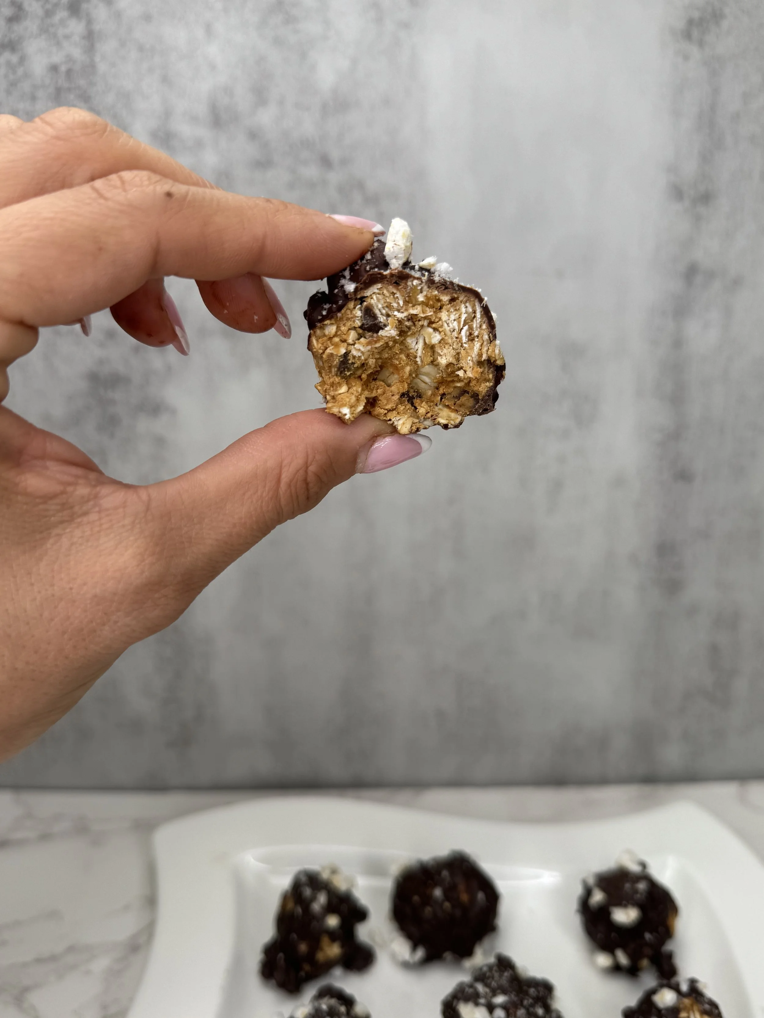 Frozen Crunchy Chocolate Peanut Butter Bites
