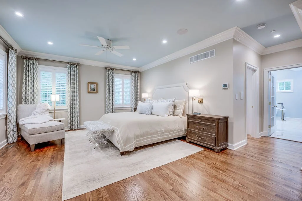 20250806-HomewoodInteriors-8529blended.jpg