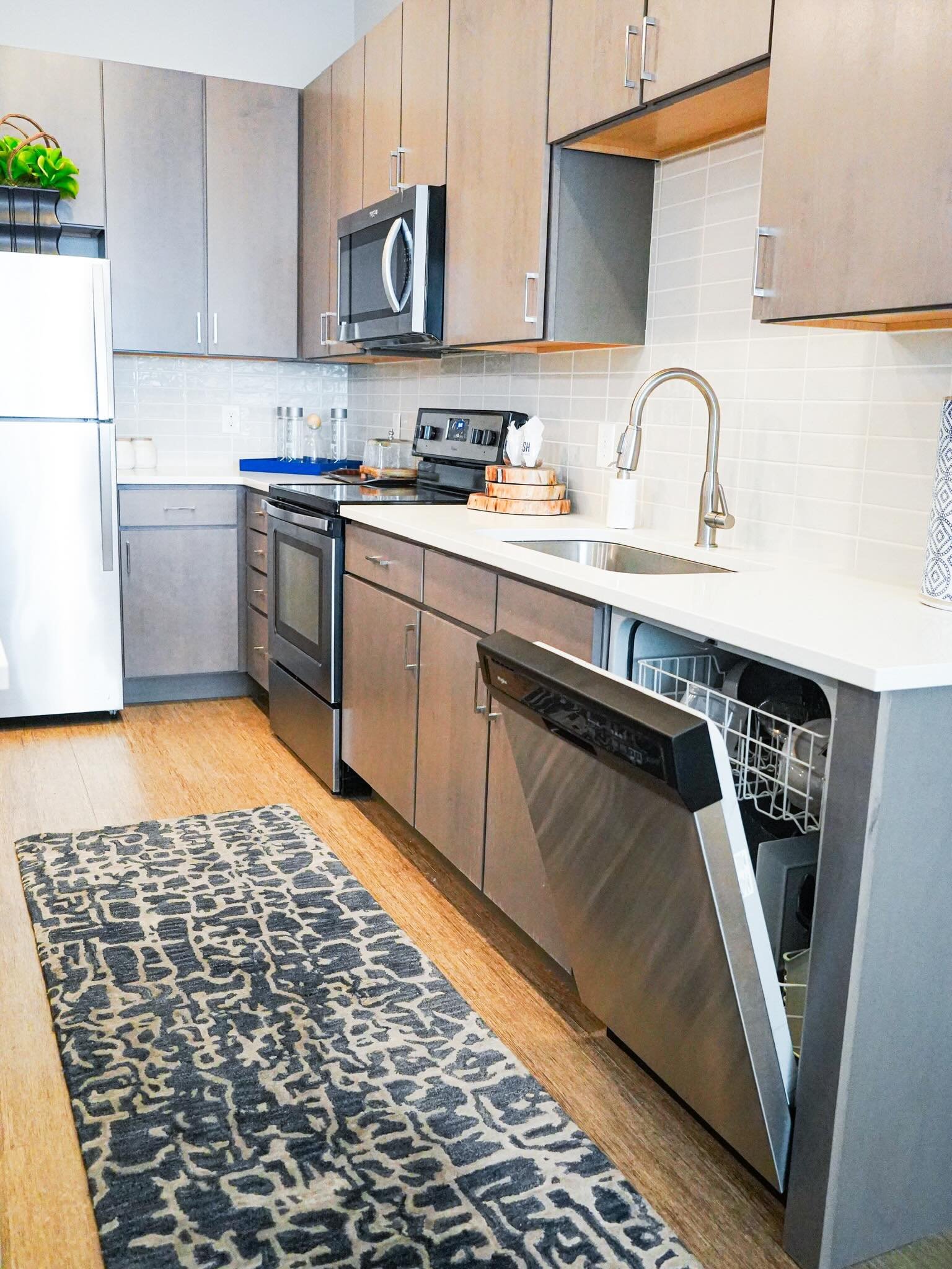 The heart of every home? The kitchen. ✨🍽️

Our Floor Plan C features a modern kitchen with plenty of space to cook, entertain, and make everyday living a little more enjoyable. Whether you&rsquo;re meal prepping for the week or hosting friends for d
